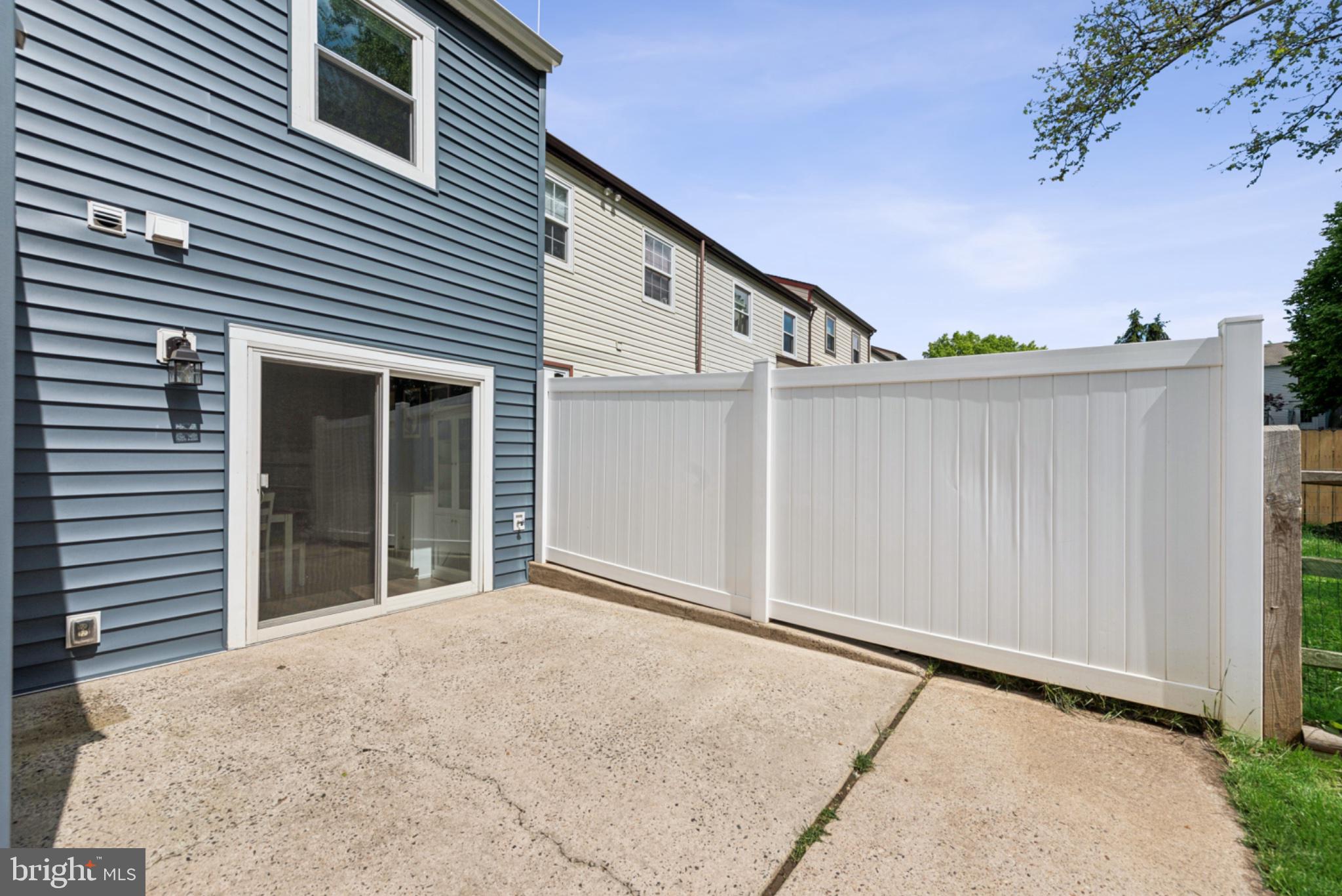 LAFAYETTE HILL - Residential