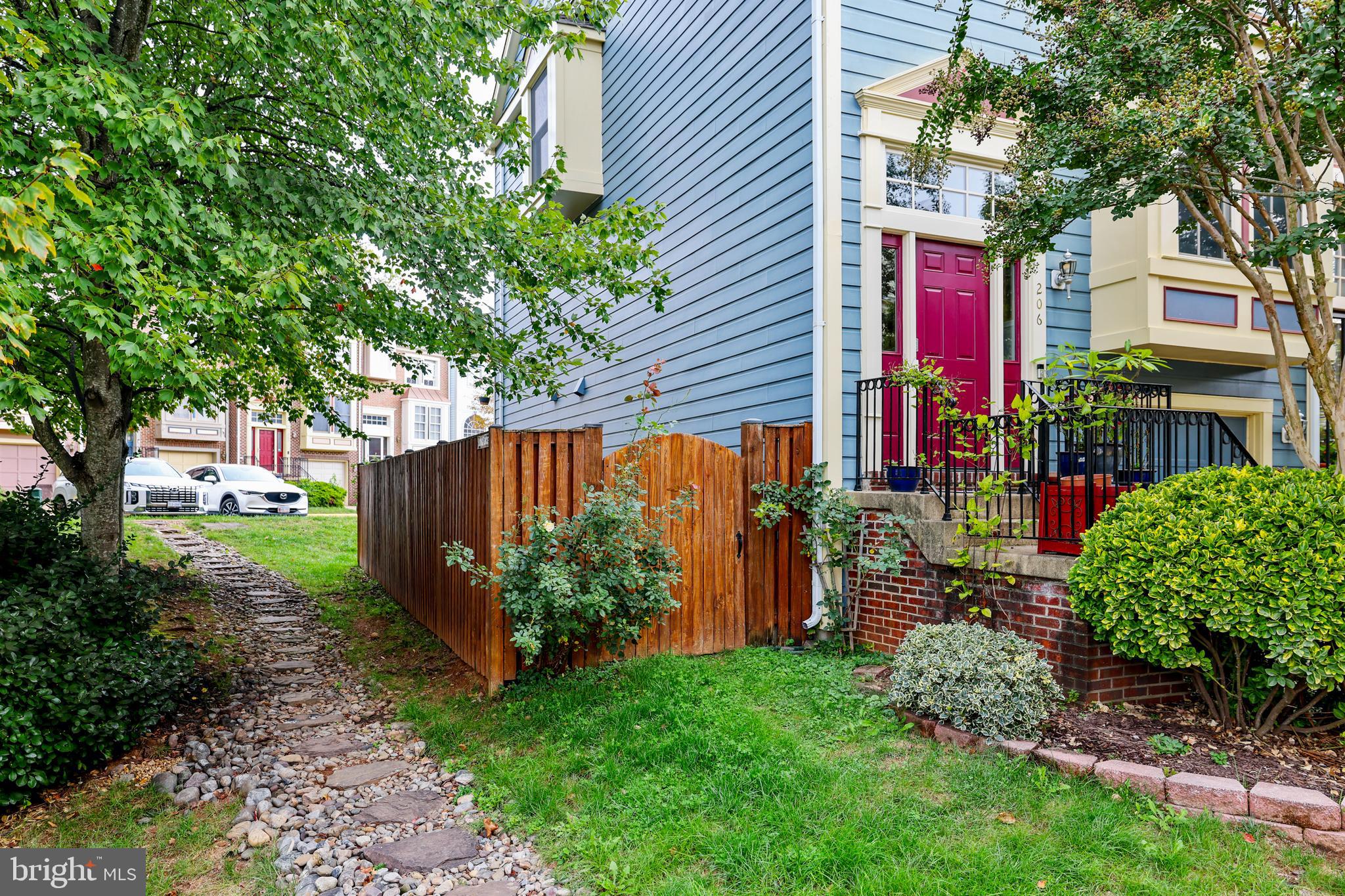 206 TOWN BRANCH TERRACE SW