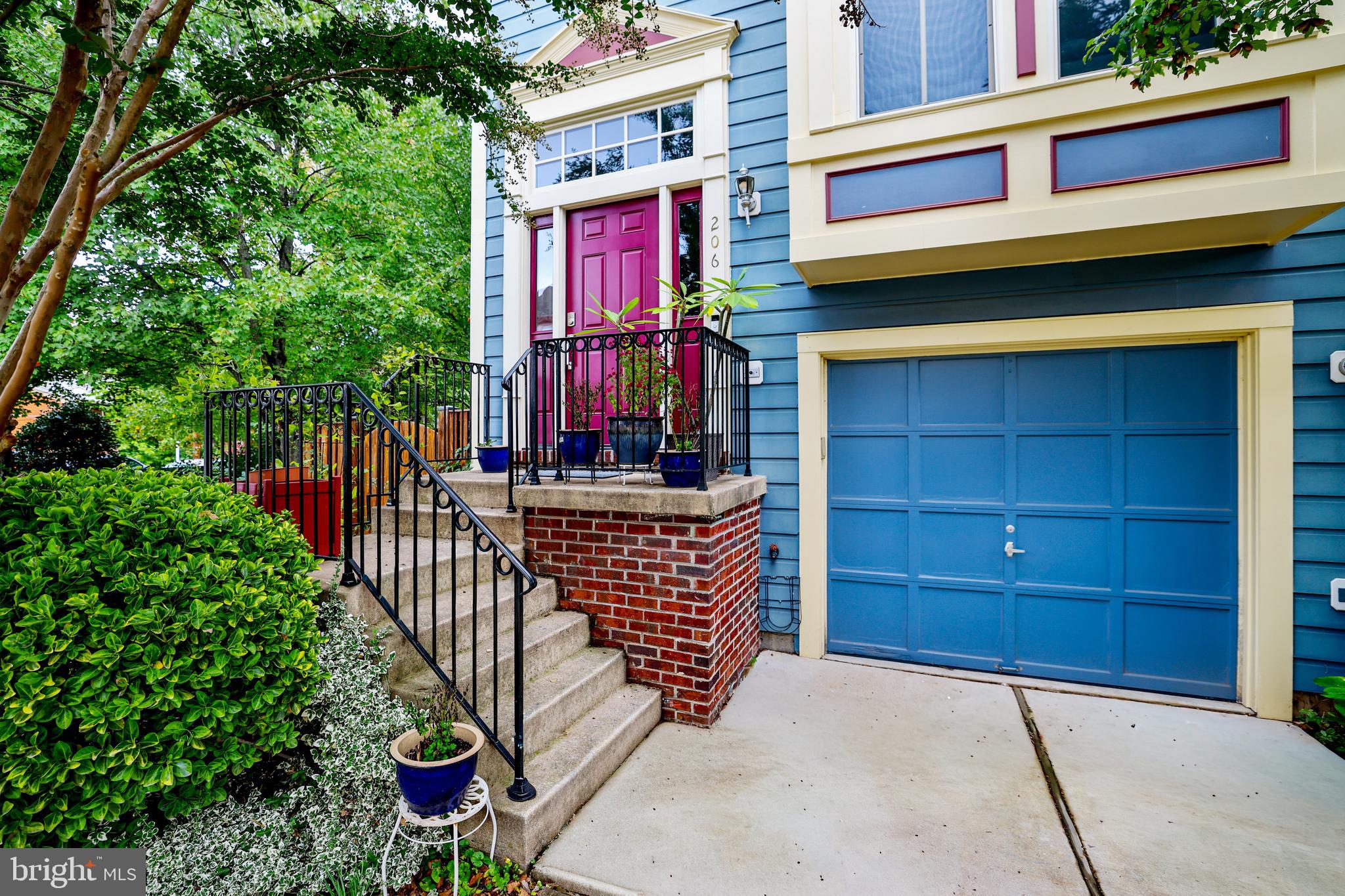 206 TOWN BRANCH TERRACE SW