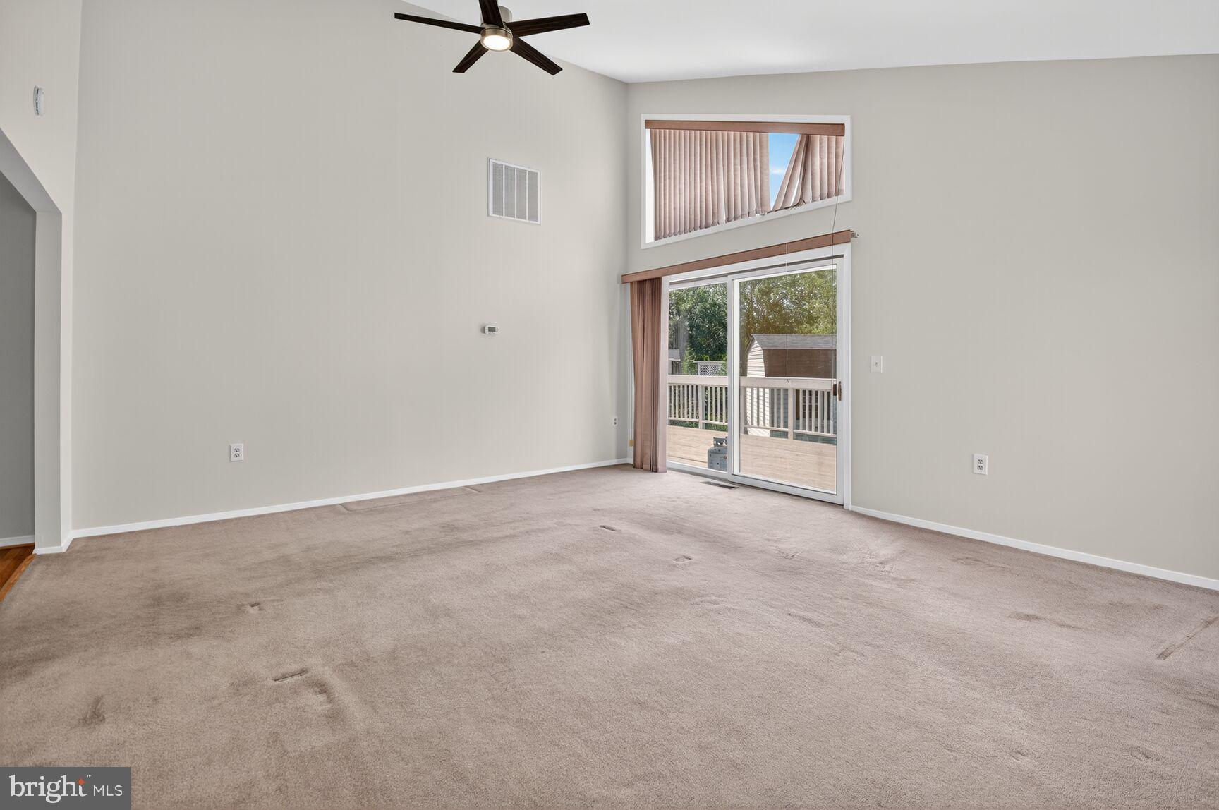 WHEATON WOODS - Residential