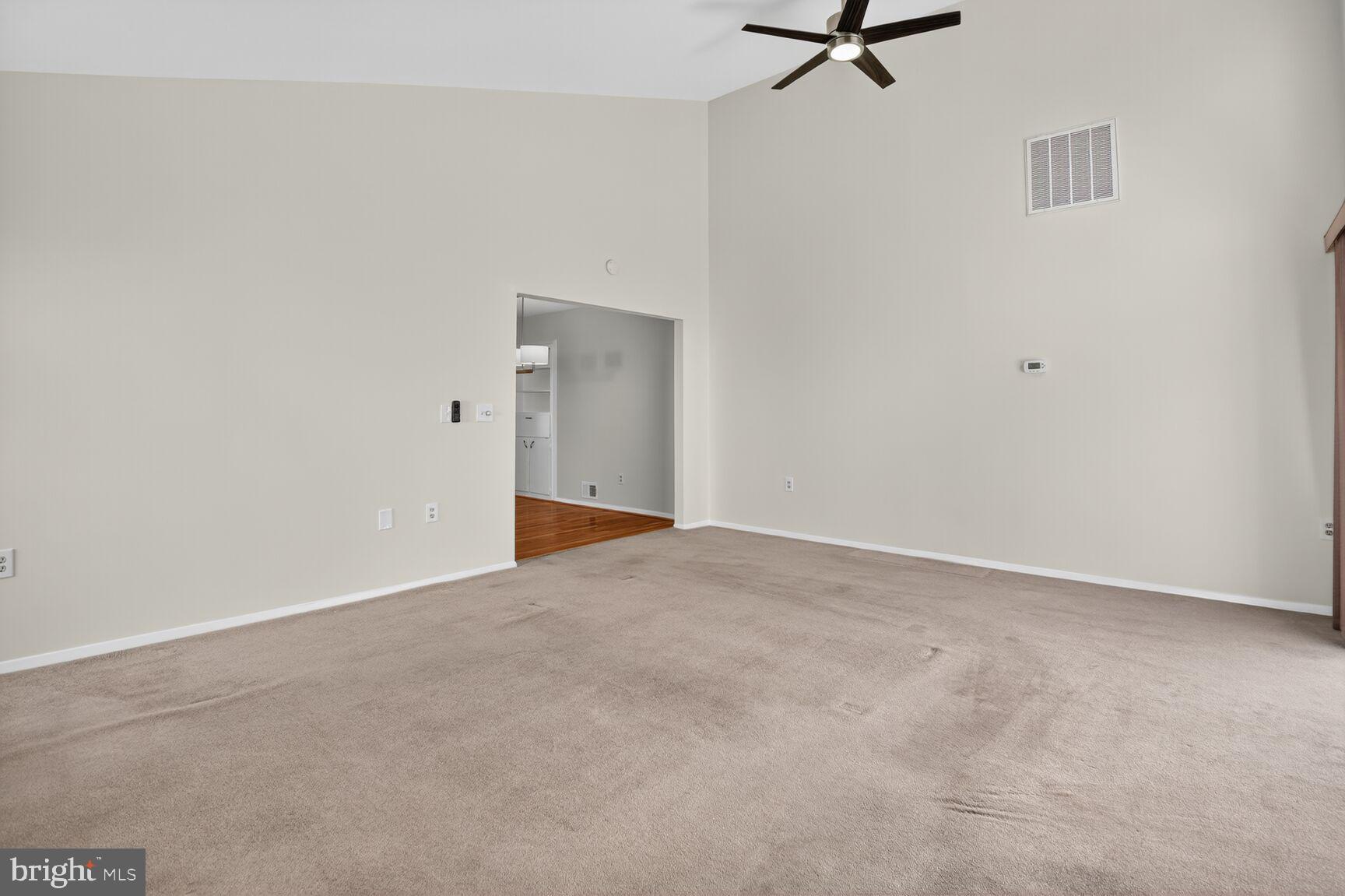 WHEATON WOODS - Residential