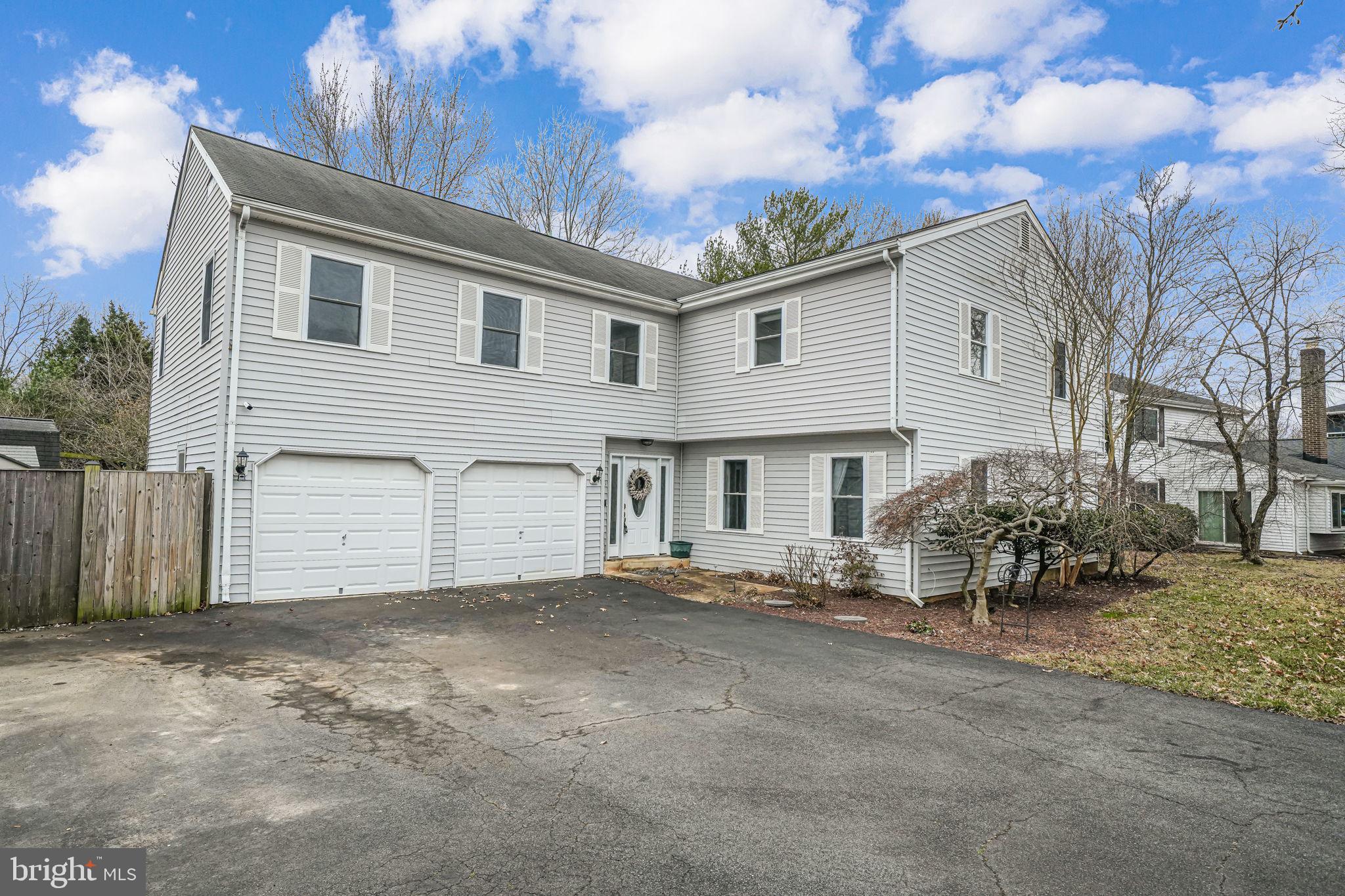 OAK TREE - Residential