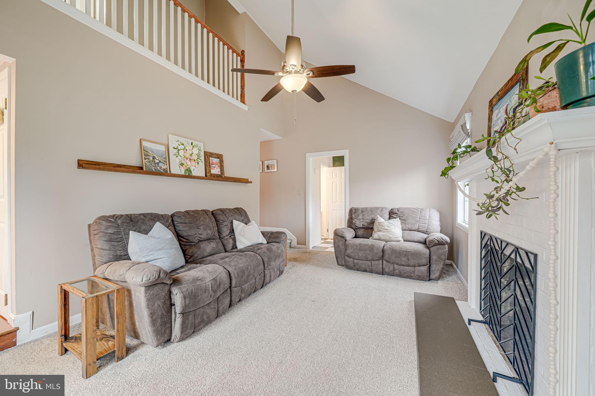 OAK TREE - Residential