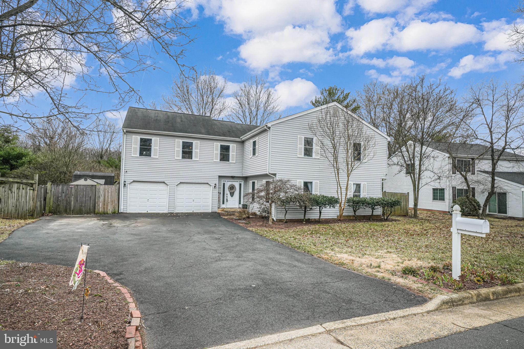 OAK TREE - Residential