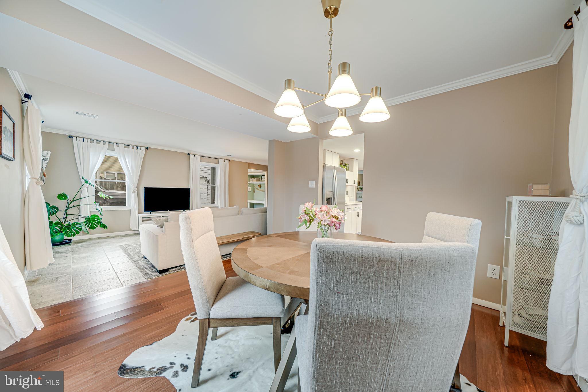 OAK TREE - Residential