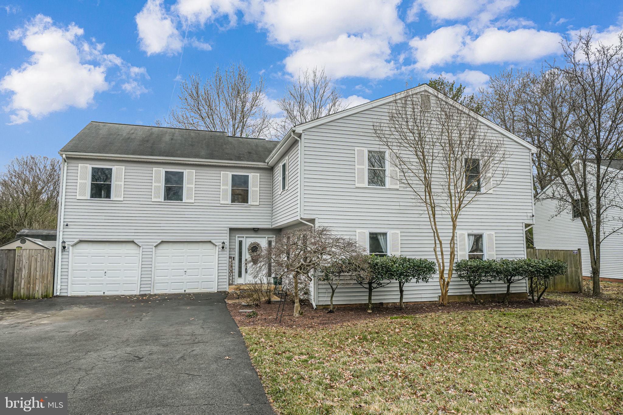 OAK TREE - Residential