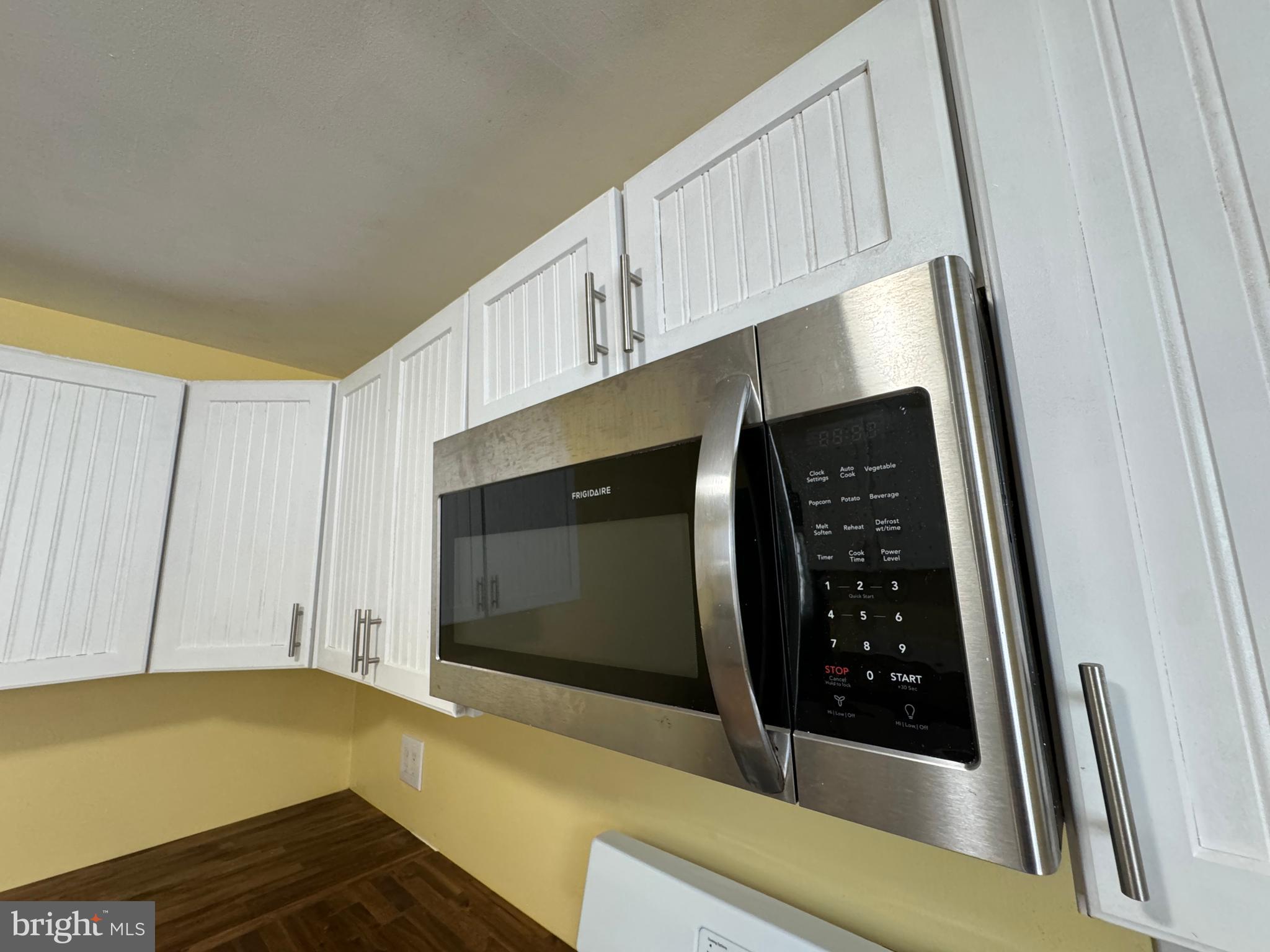 ARUNDEL GARDENS - Residential