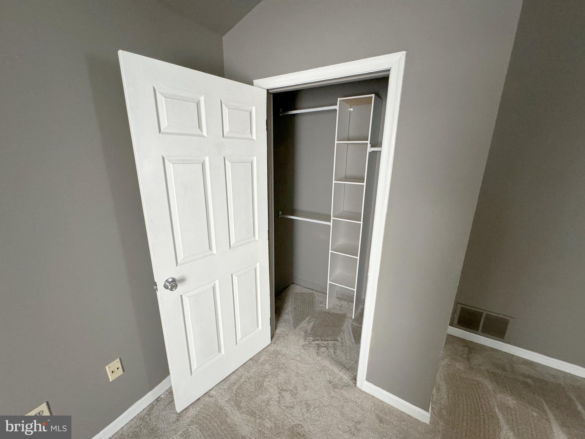 ARUNDEL GARDENS - Residential