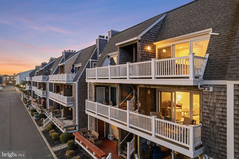 Condo For Sale - 1304 Harbour Cove<br/> SOMERS POINT, NJ 08244