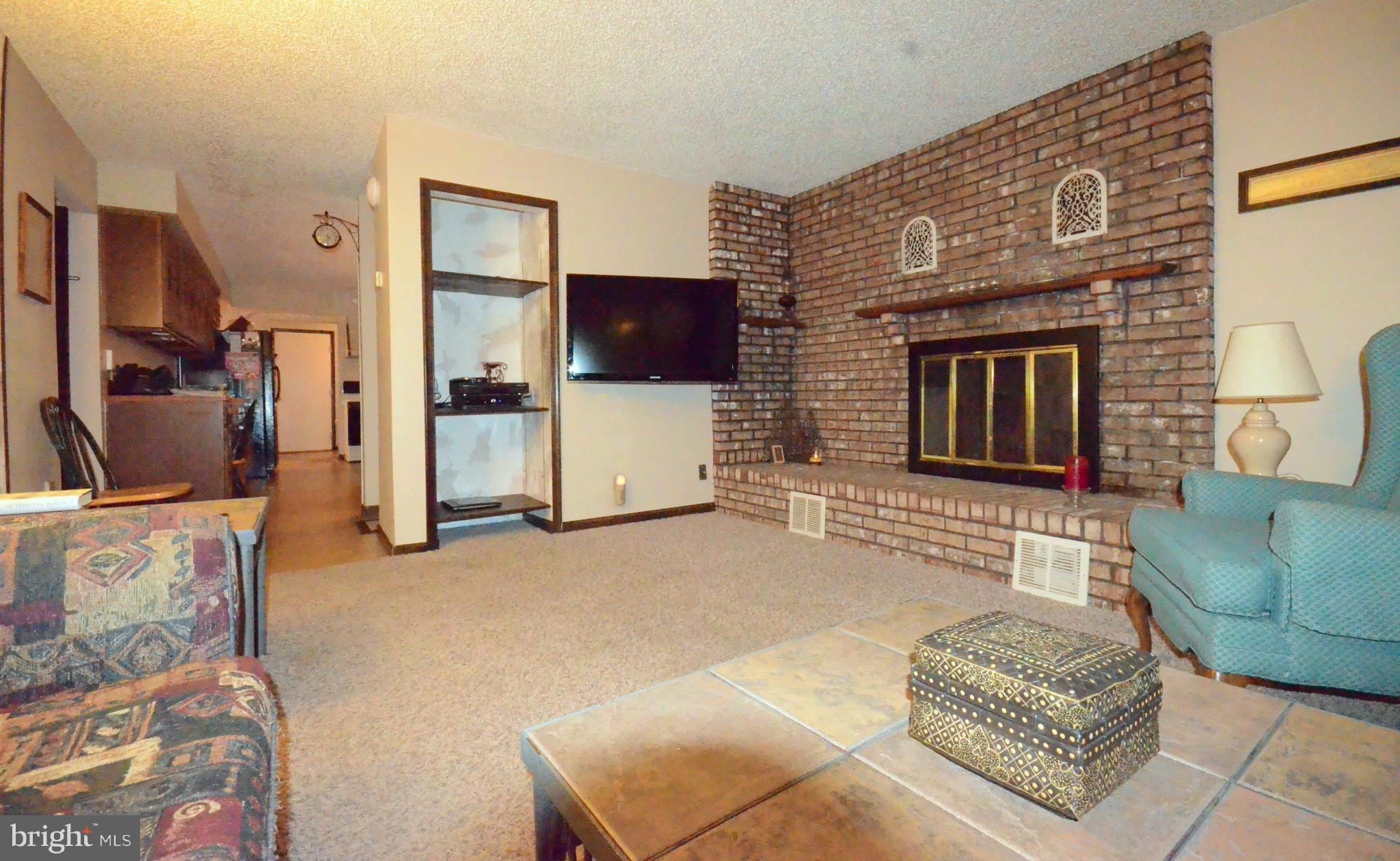 NORRIS RUN WOODS - Residential