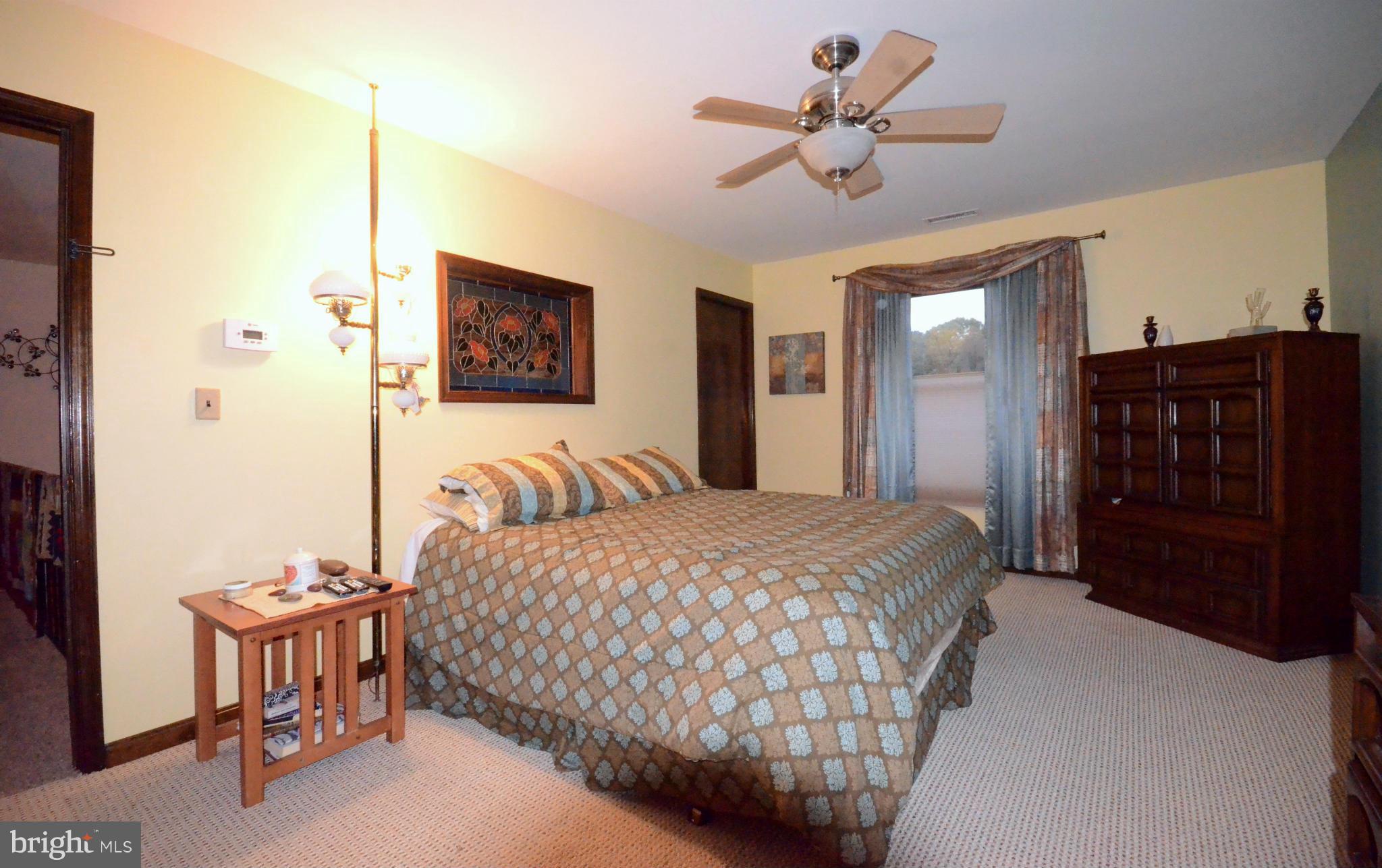 NORRIS RUN WOODS - Residential