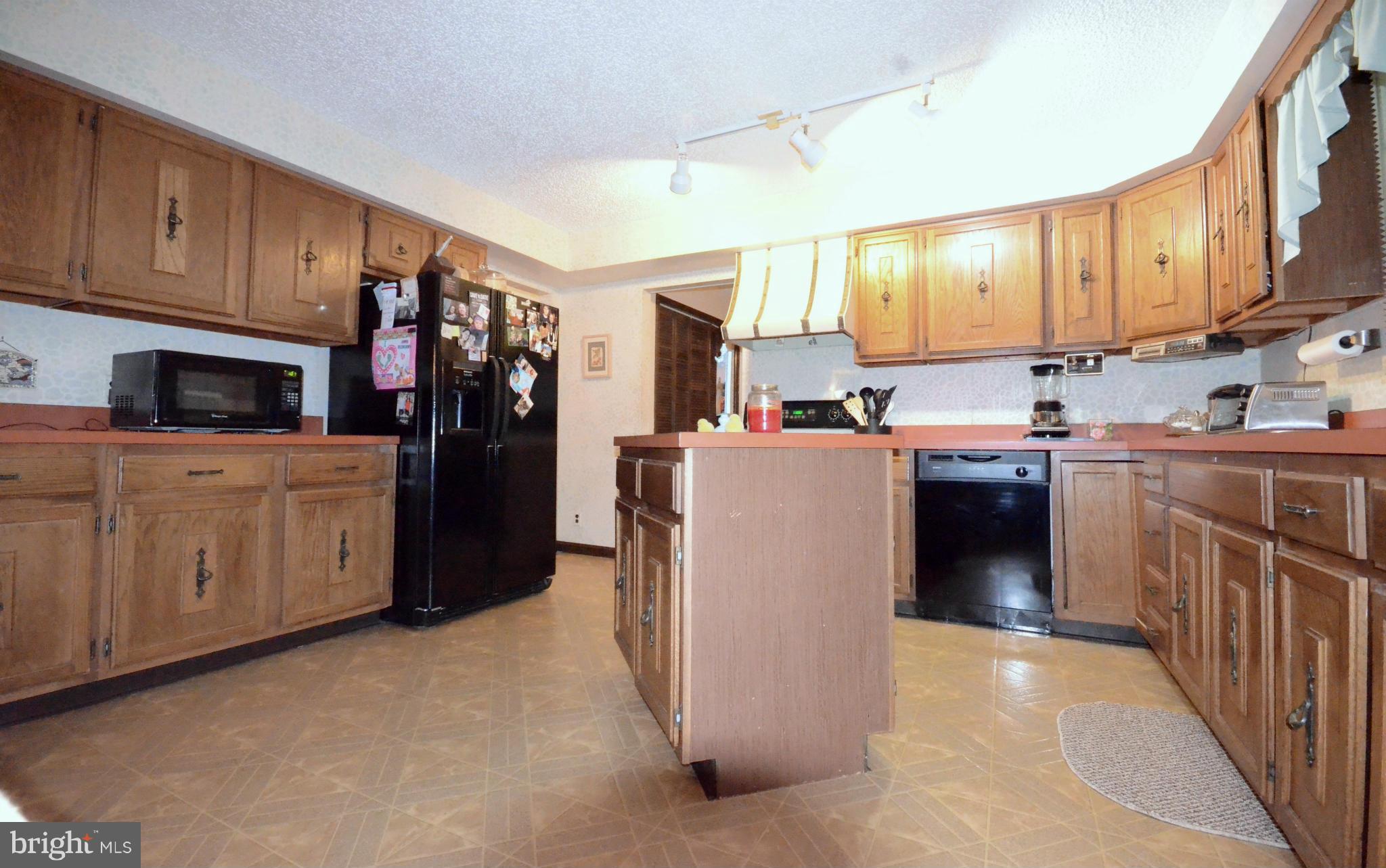 NORRIS RUN WOODS - Residential