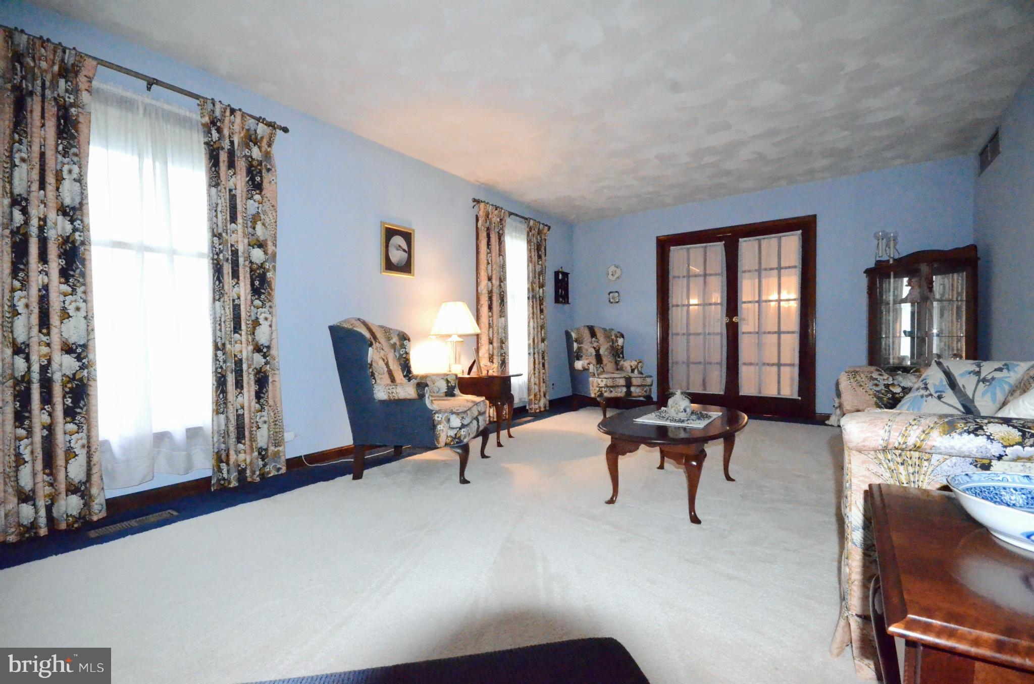 NORRIS RUN WOODS - Residential