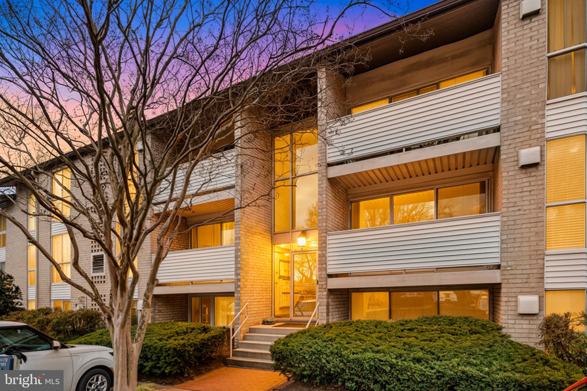 5606 BLOOMFIELD DRIVE 104