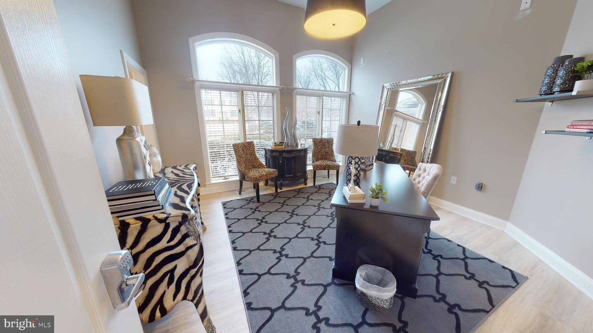 CENTRE HILLS - Residential