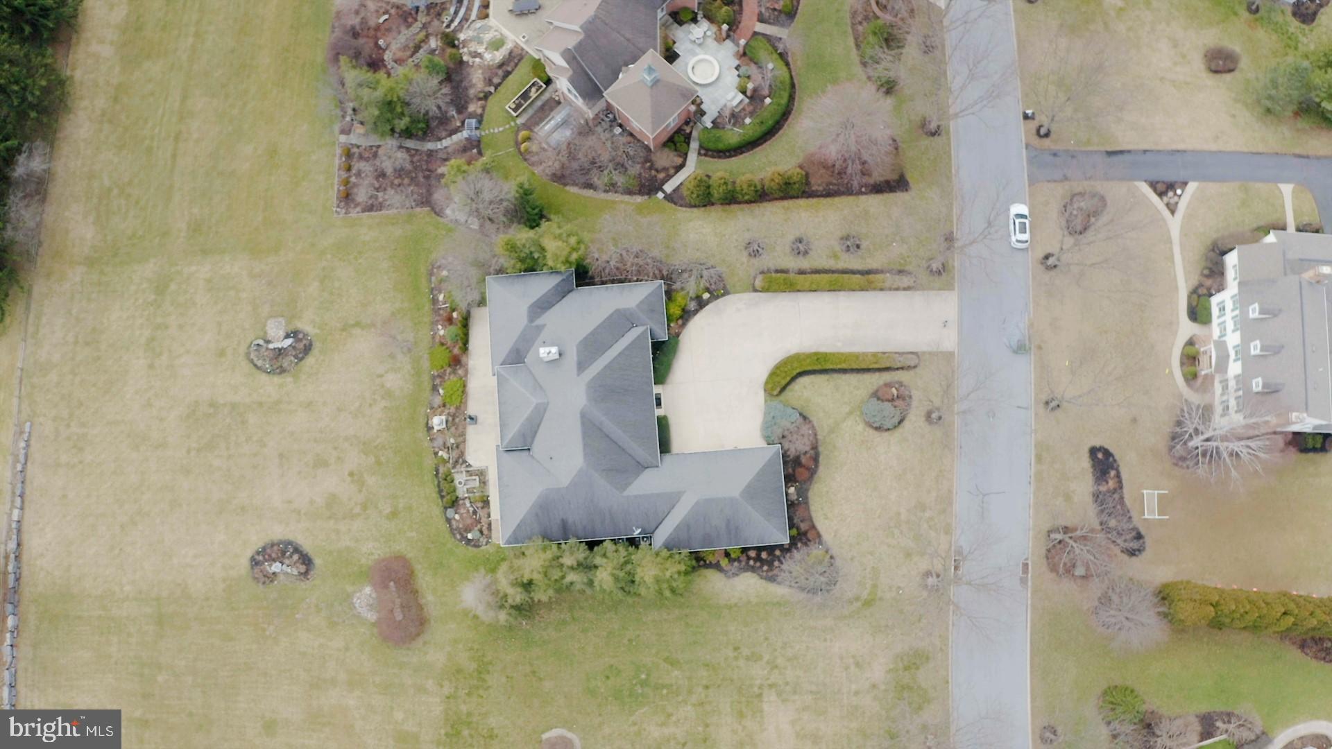 CENTRE HILLS - Residential