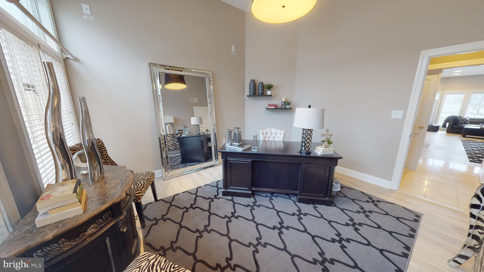 CENTRE HILLS - Residential