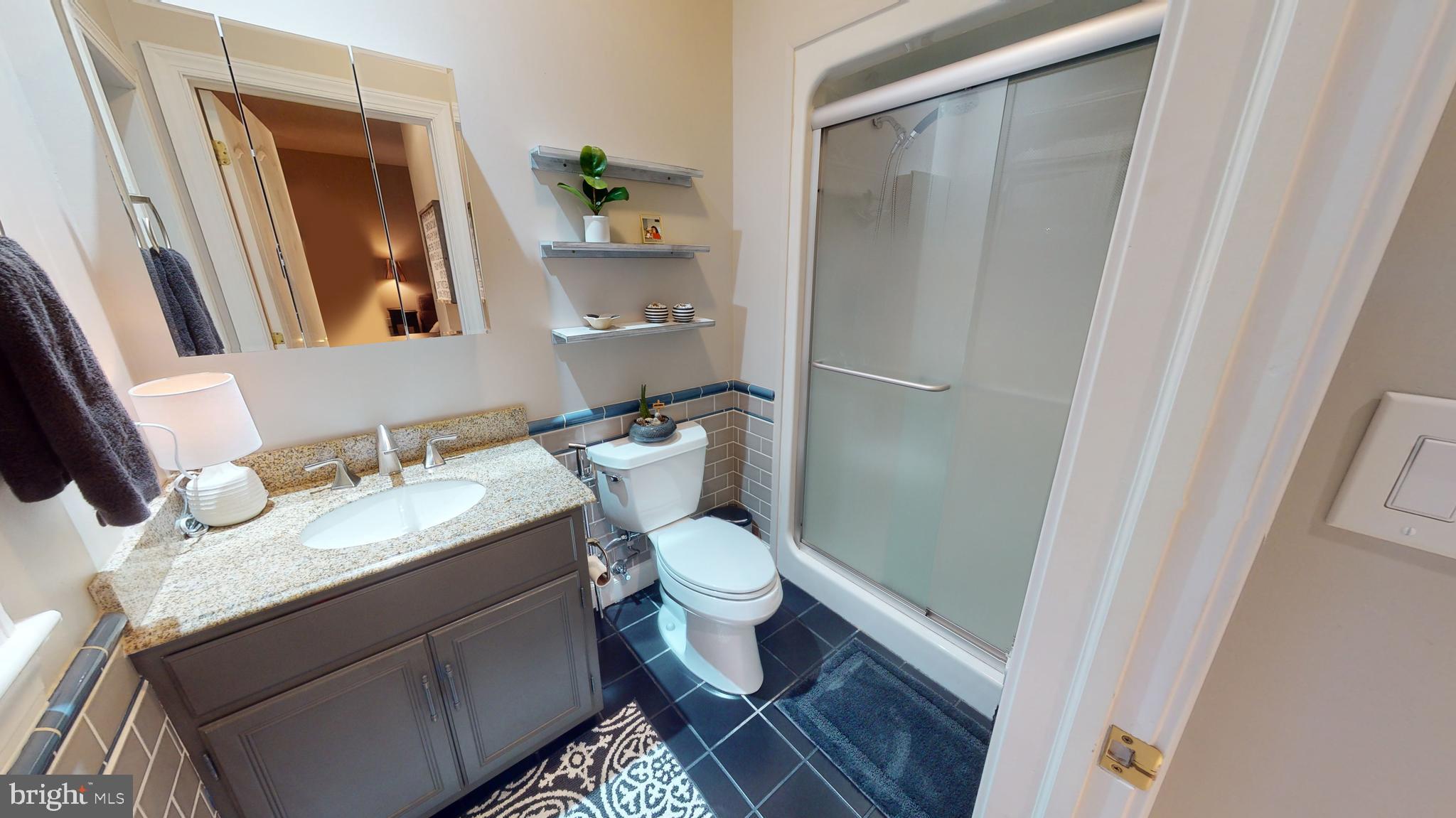 CENTRE HILLS - Residential