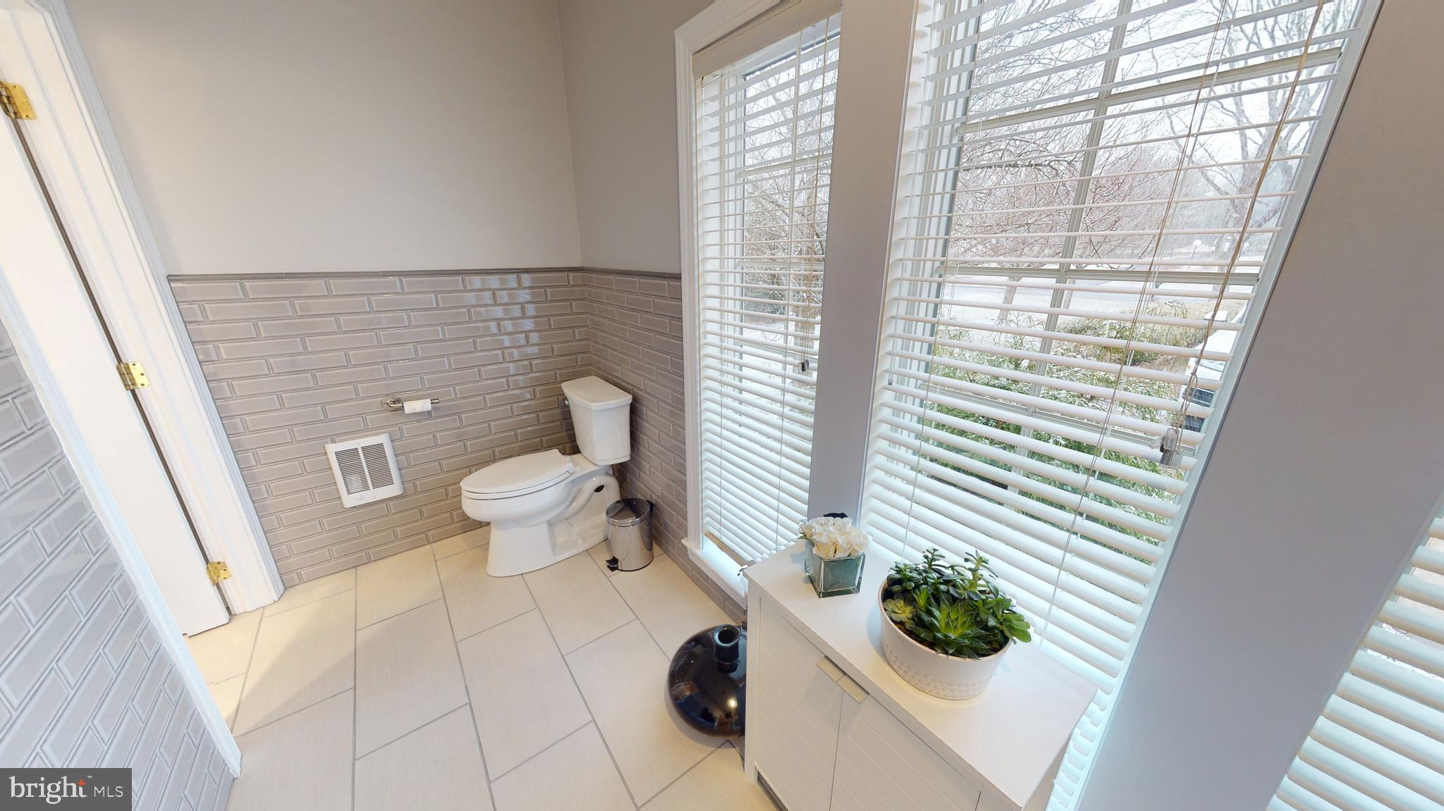 CENTRE HILLS - Residential