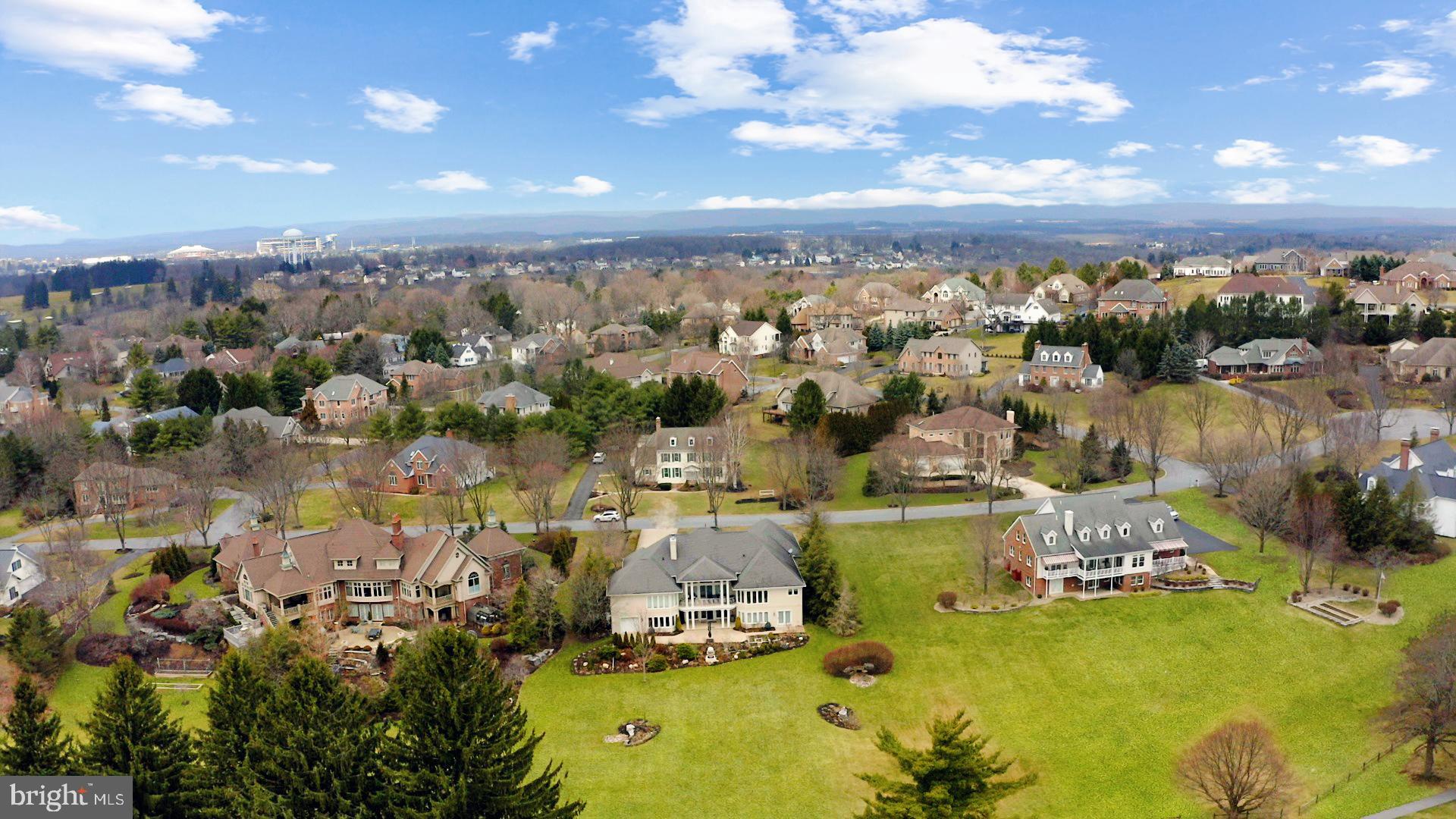 CENTRE HILLS - Residential