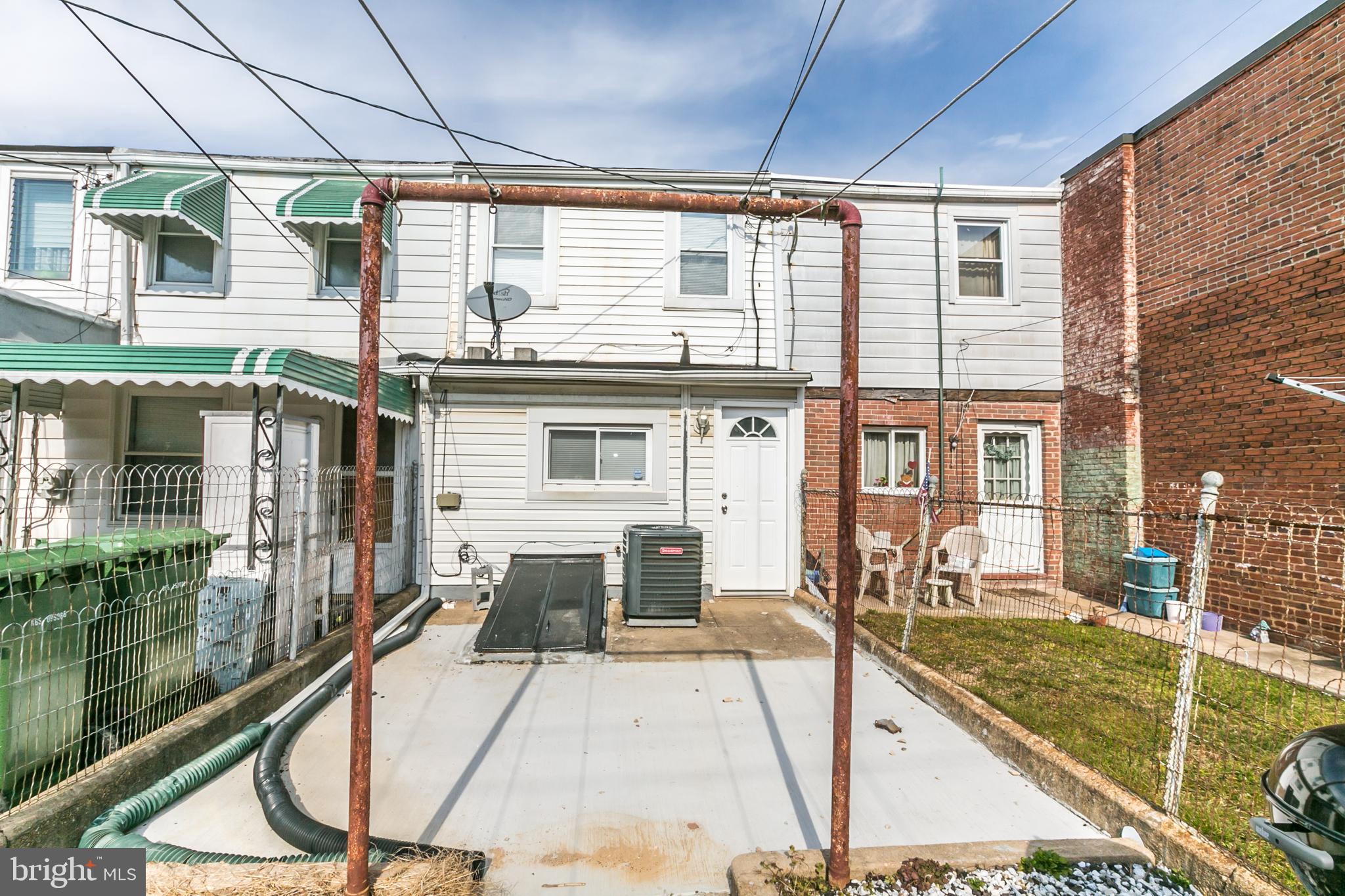 HIGHLANDTOWN - Residential