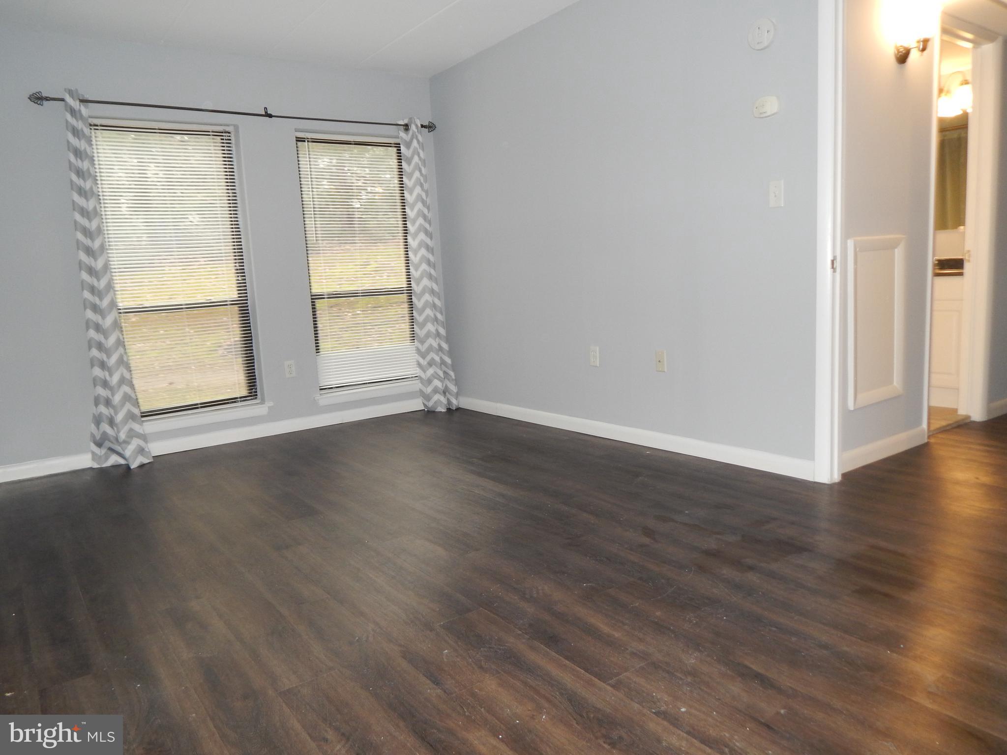 WOODFORDS GRANT - Residential Lease