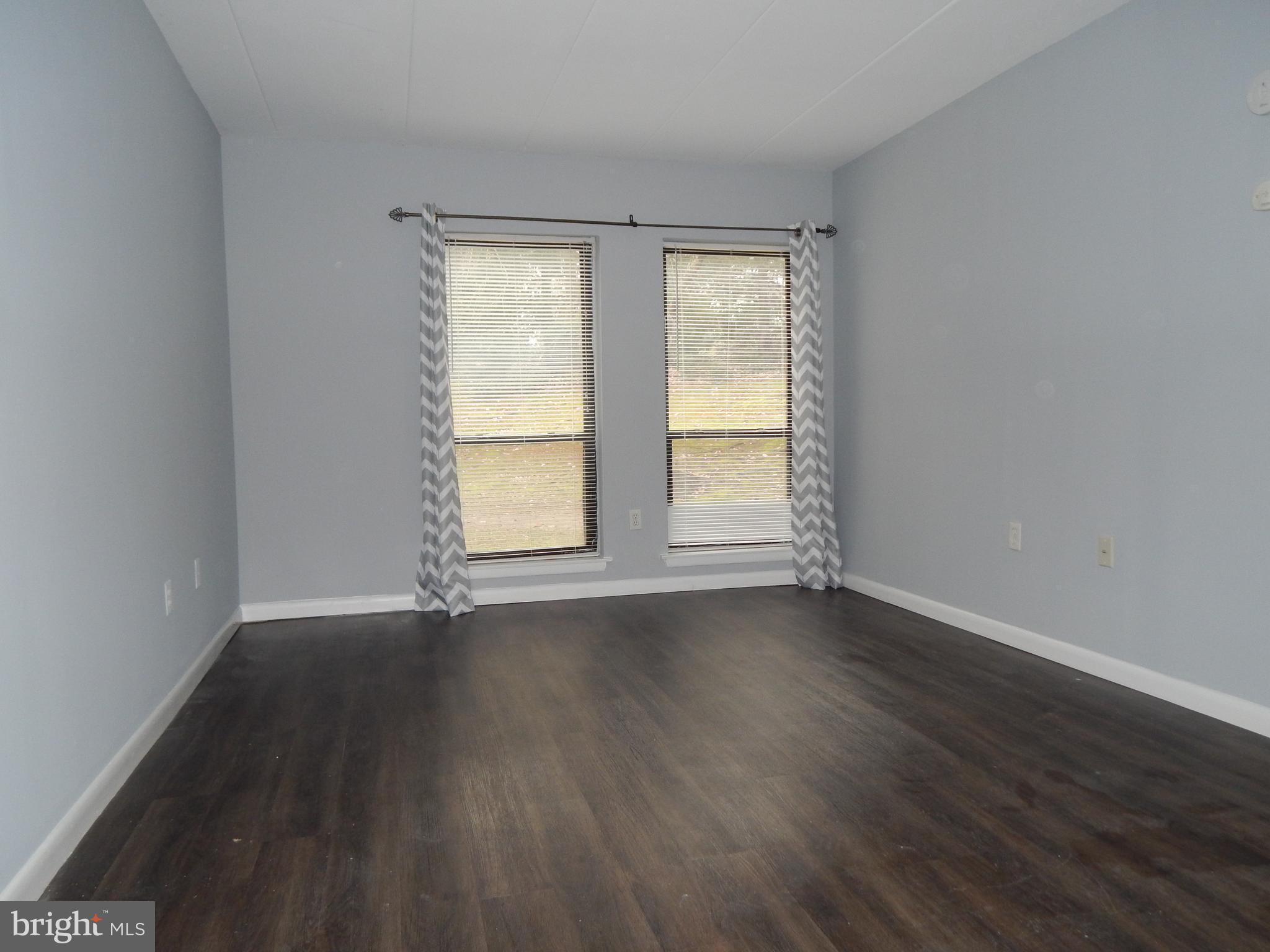 WOODFORDS GRANT - Residential Lease