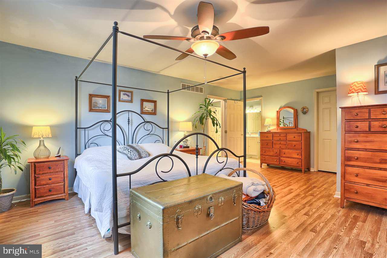 NORTHWOODS CROSSING - Residential