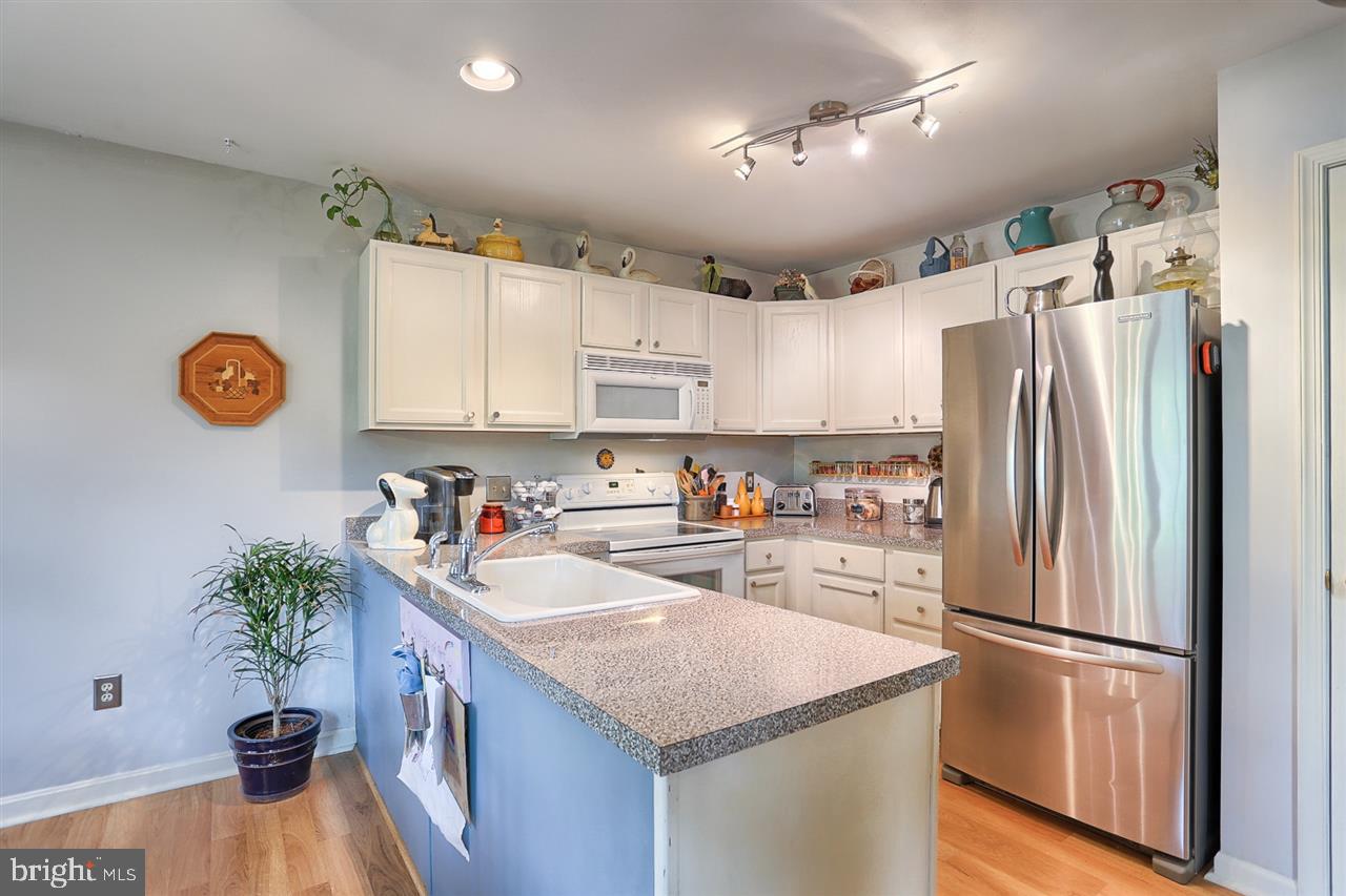 NORTHWOODS CROSSING - Residential
