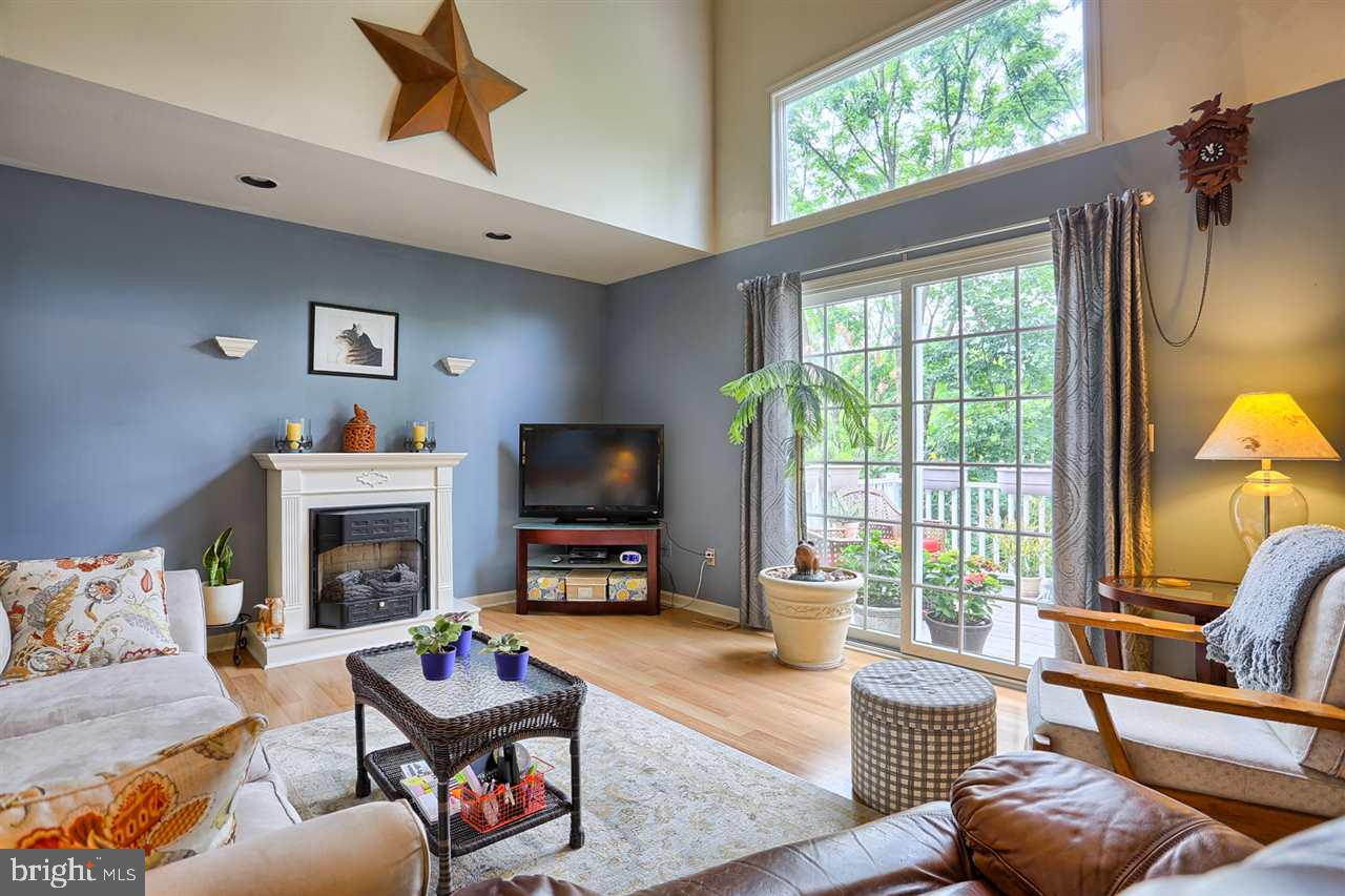 NORTHWOODS CROSSING - Residential
