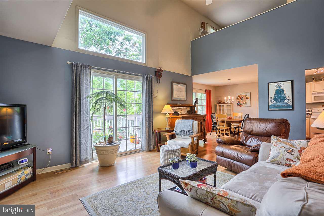 NORTHWOODS CROSSING - Residential