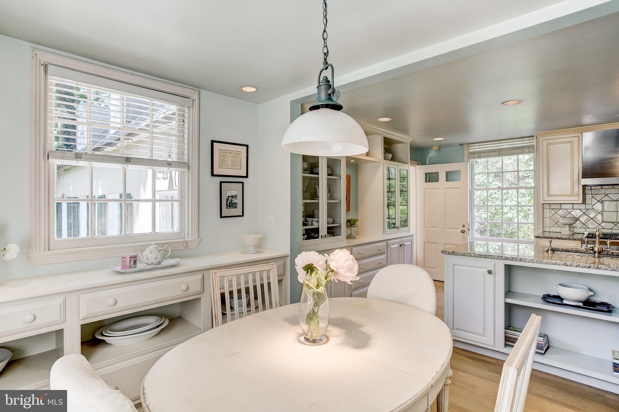 MEADOWCROFT - Residential