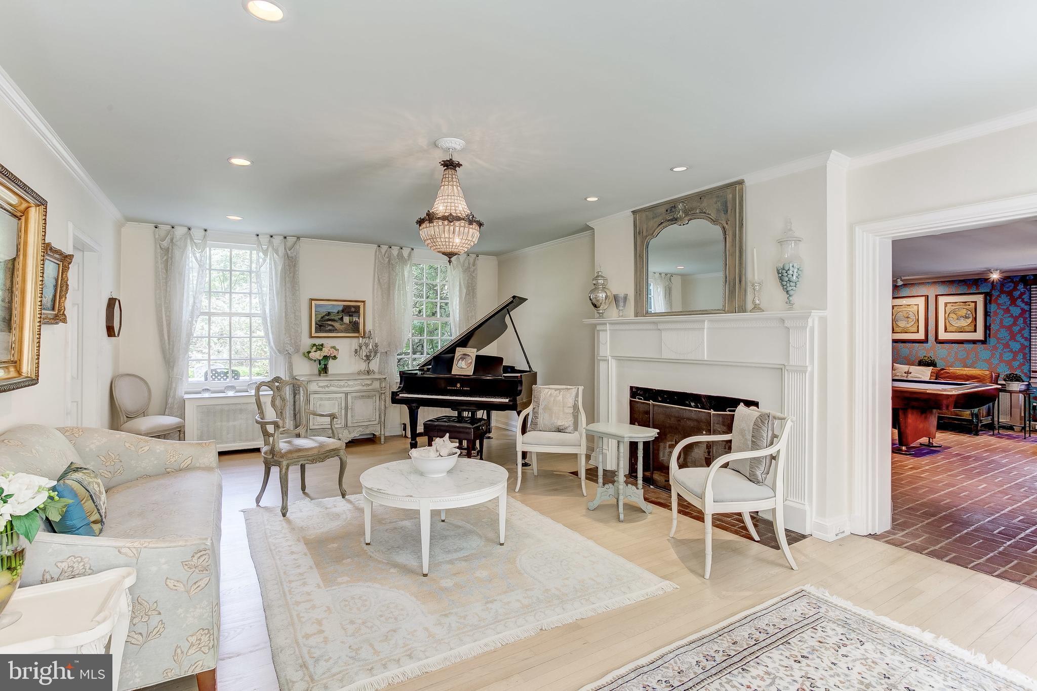 MEADOWCROFT - Residential