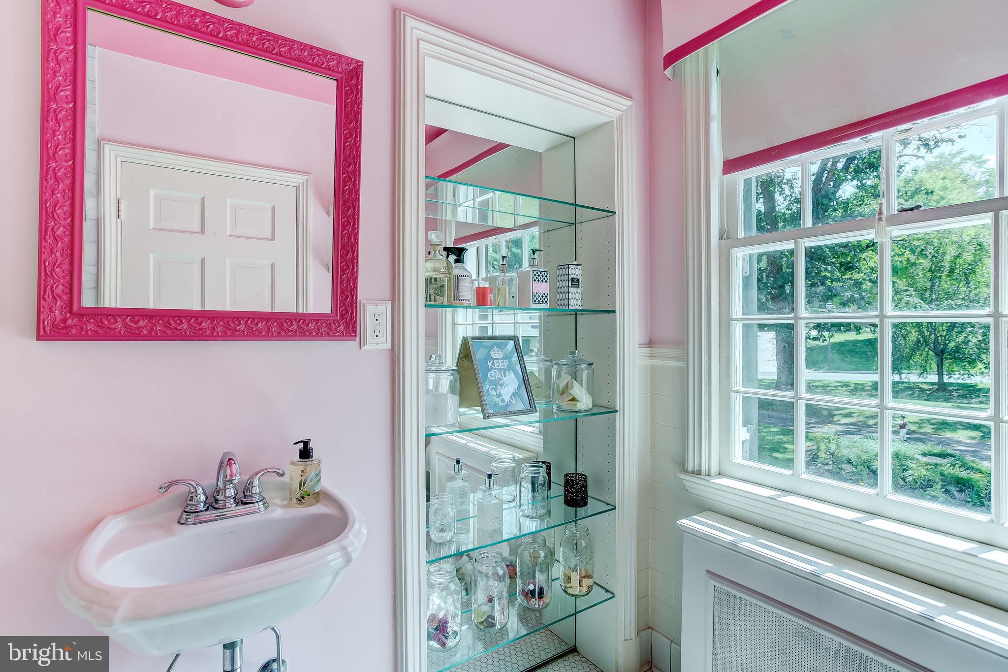 MEADOWCROFT - Residential