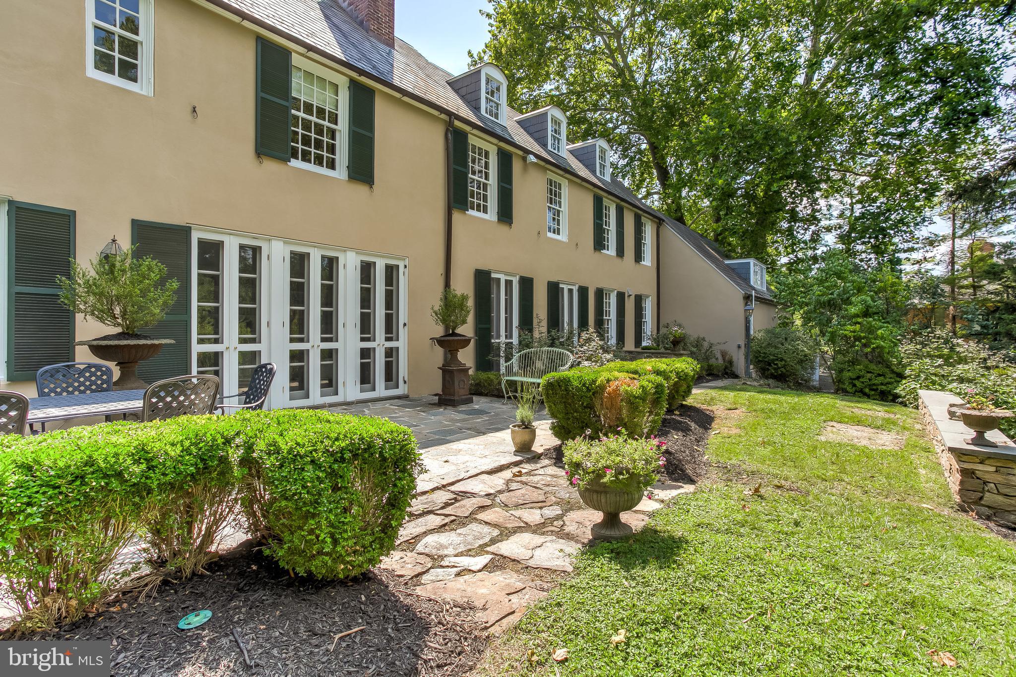 MEADOWCROFT - Residential