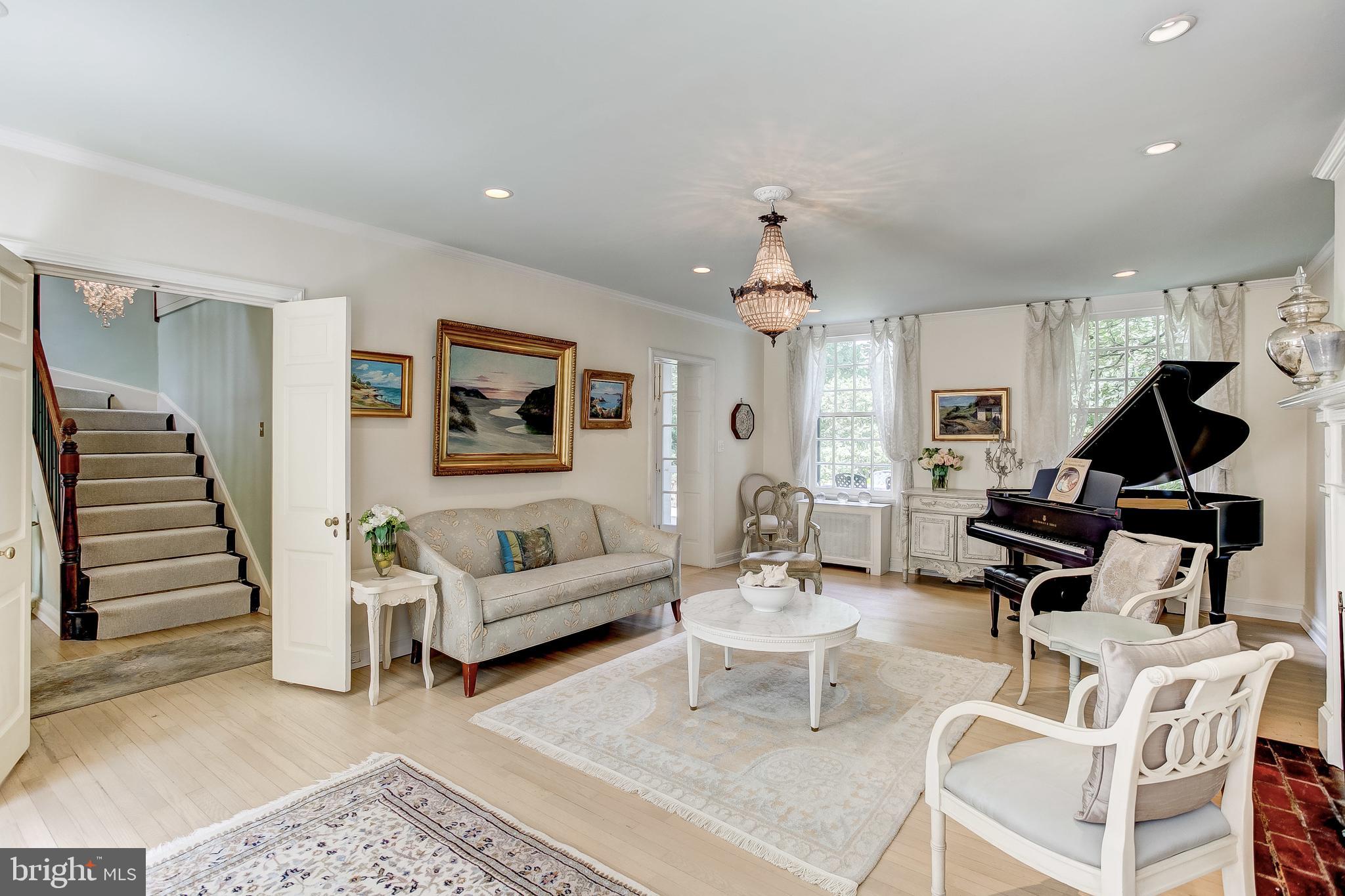 MEADOWCROFT - Residential