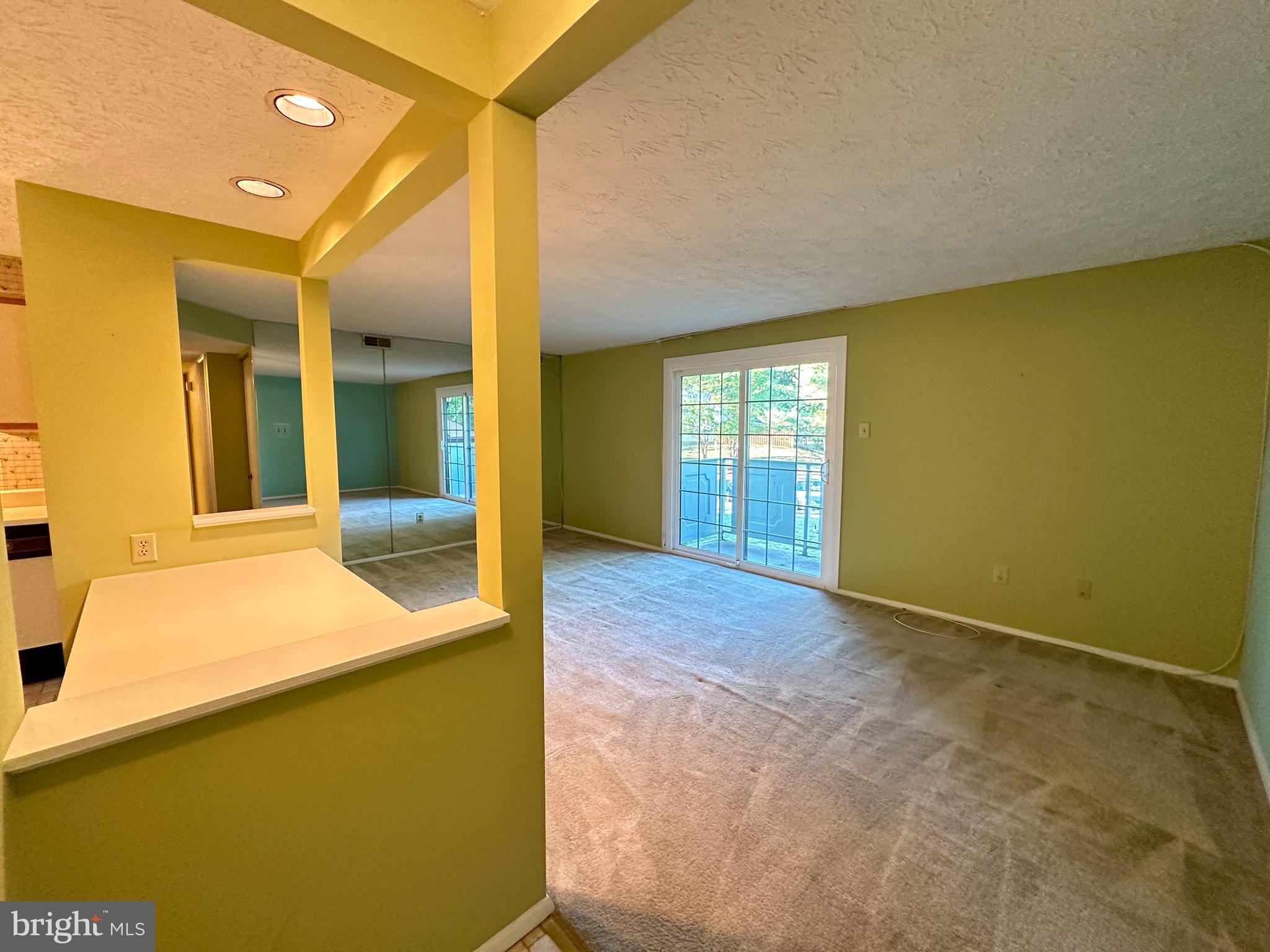 MOUNT VERNON LAKES - Residential