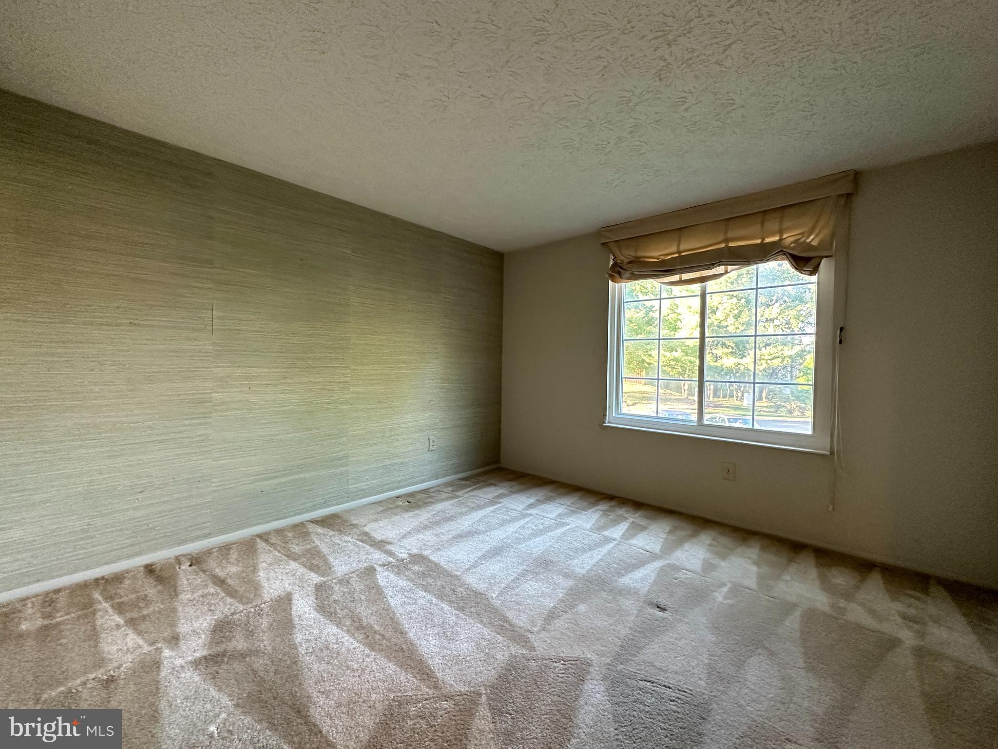 MOUNT VERNON LAKES - Residential