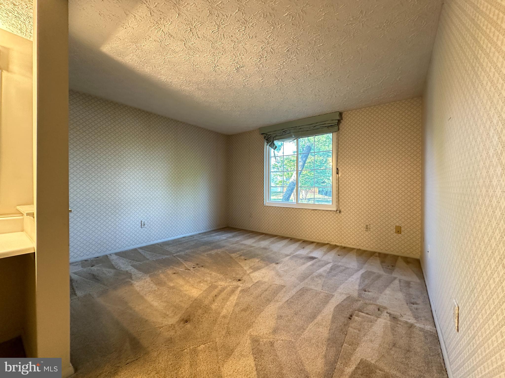 MOUNT VERNON LAKES - Residential