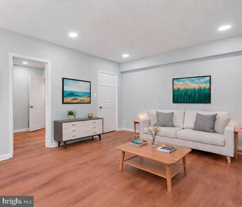 1909 N RHODES STREET 25 ARLINGTON VA 22201