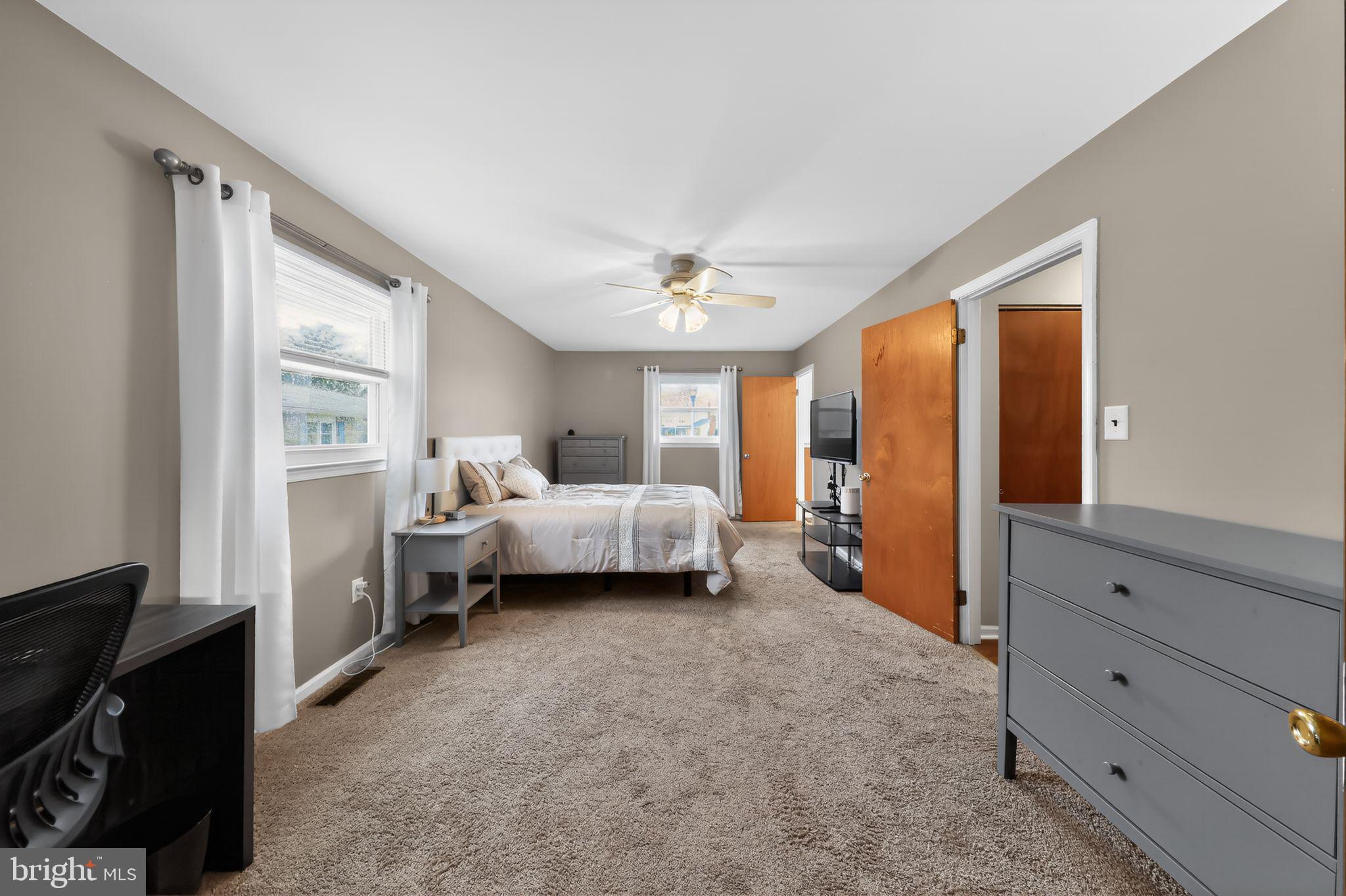 JAMESTOWNE - Residential