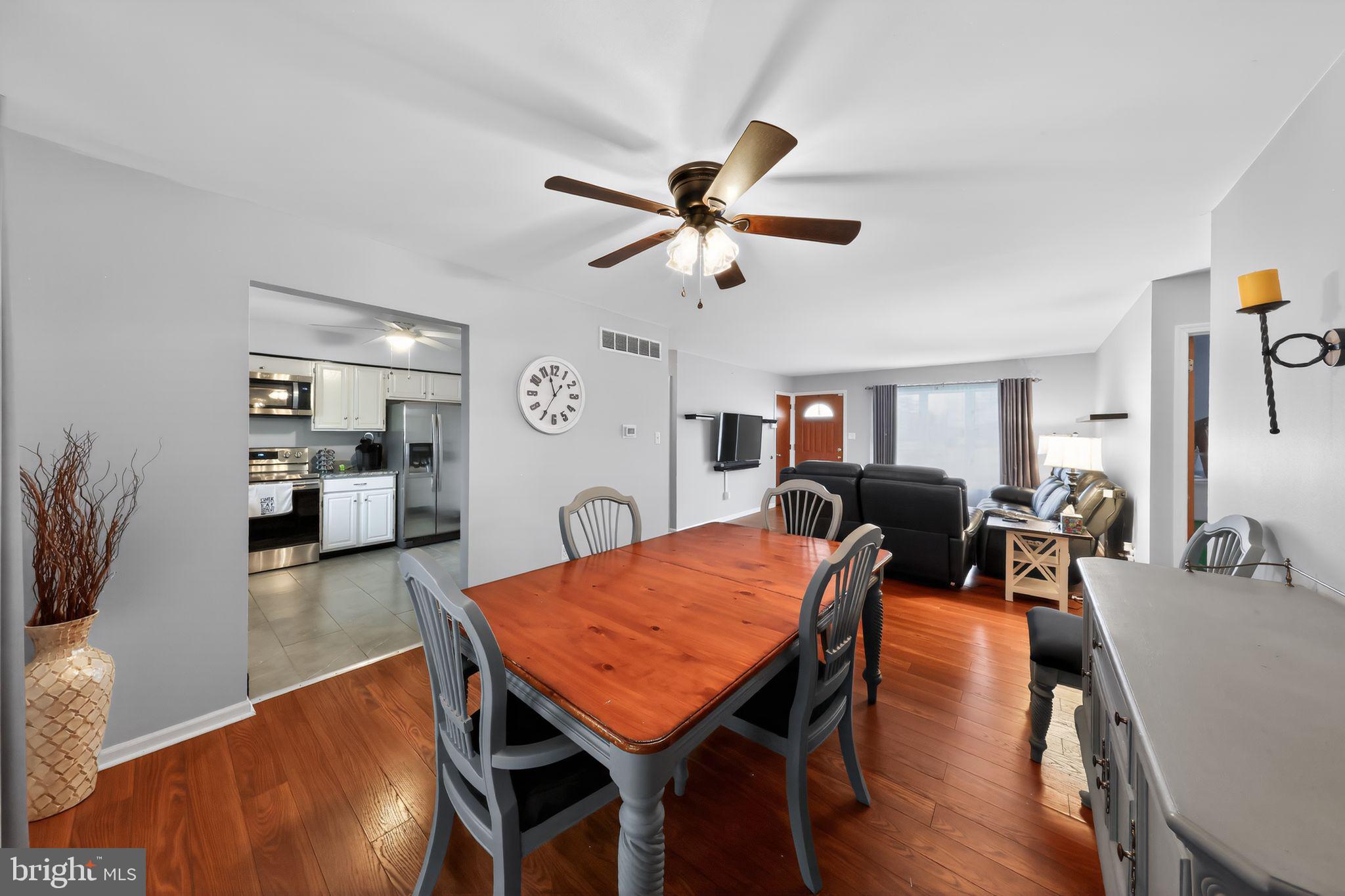 JAMESTOWNE - Residential