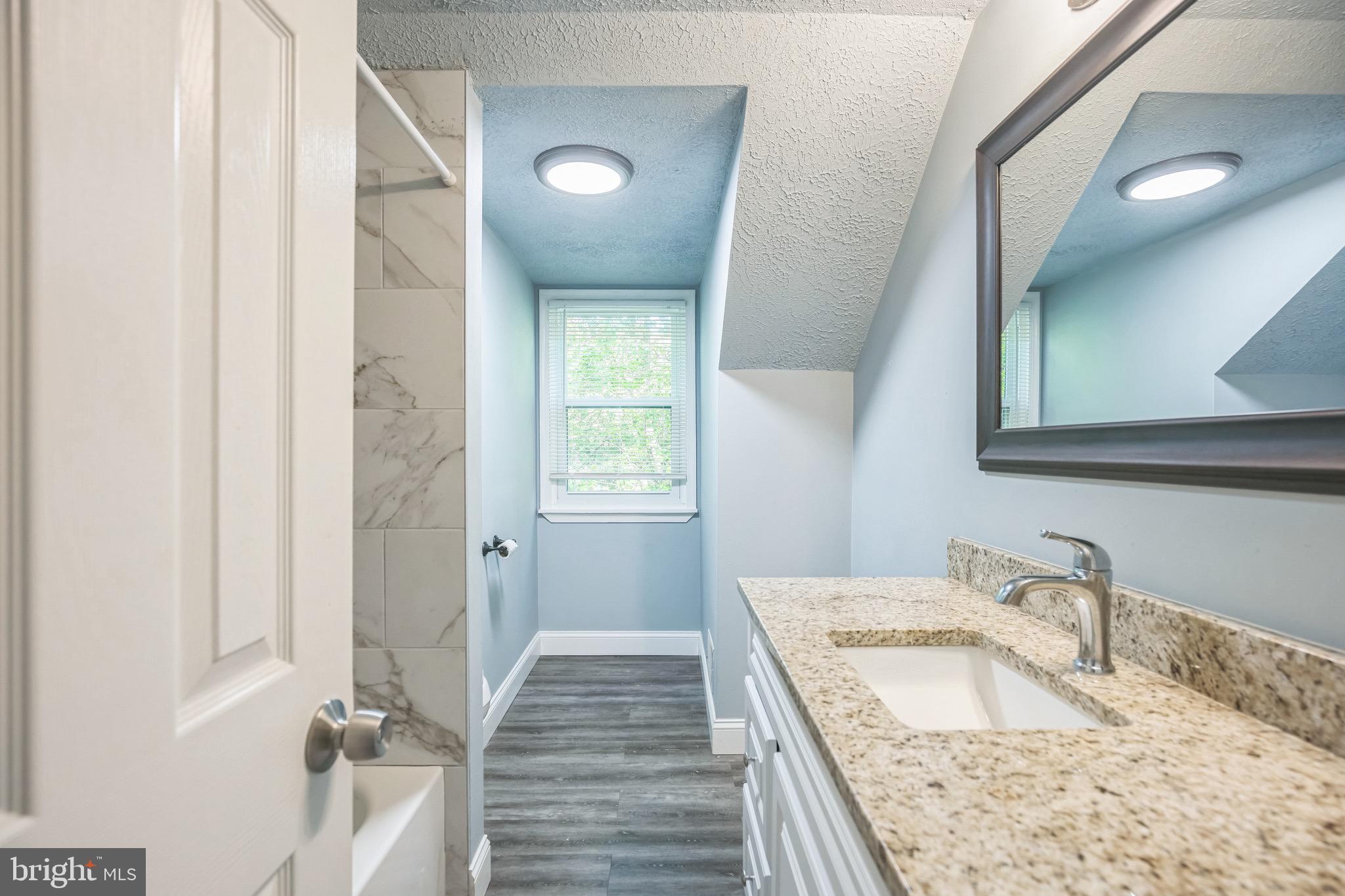 HUNTINGTON - Residential