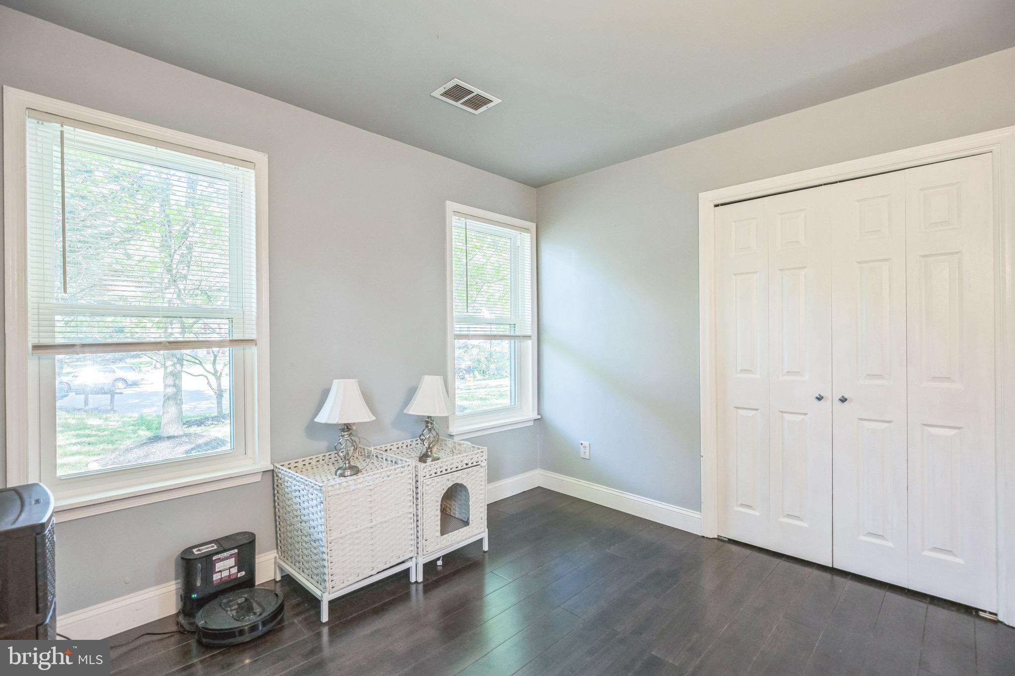 HUNTINGTON - Residential