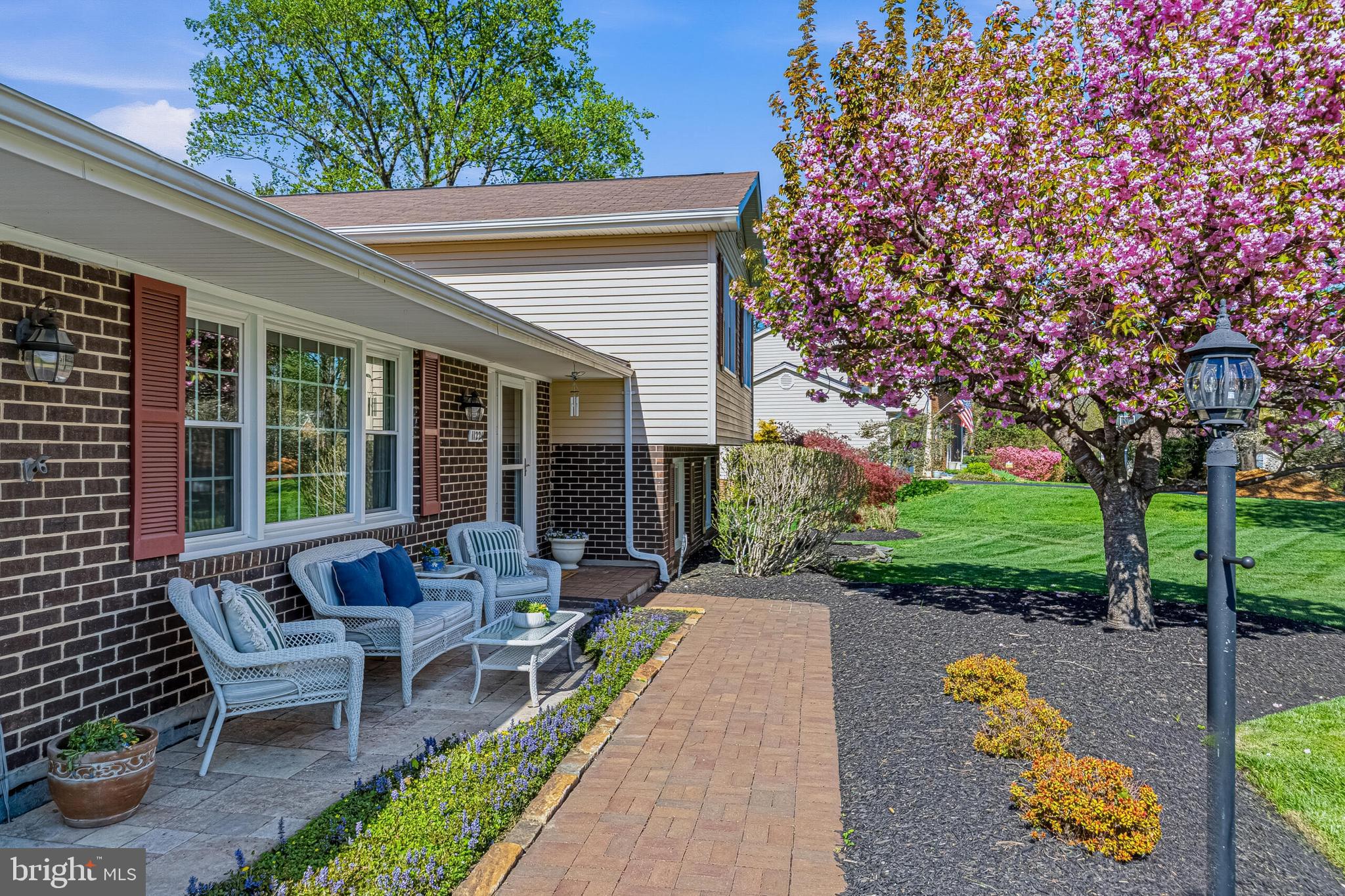 CLARKES LANDING - Residential