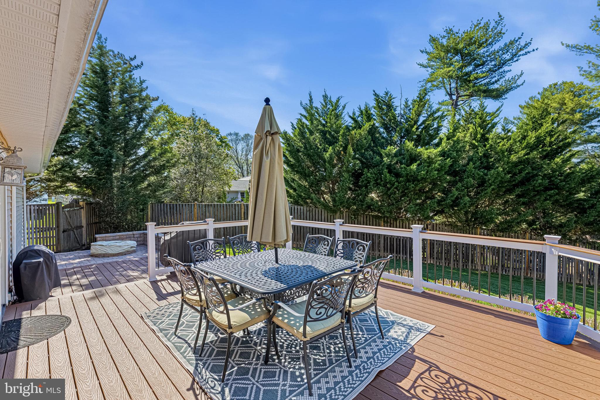 CLARKES LANDING - Residential