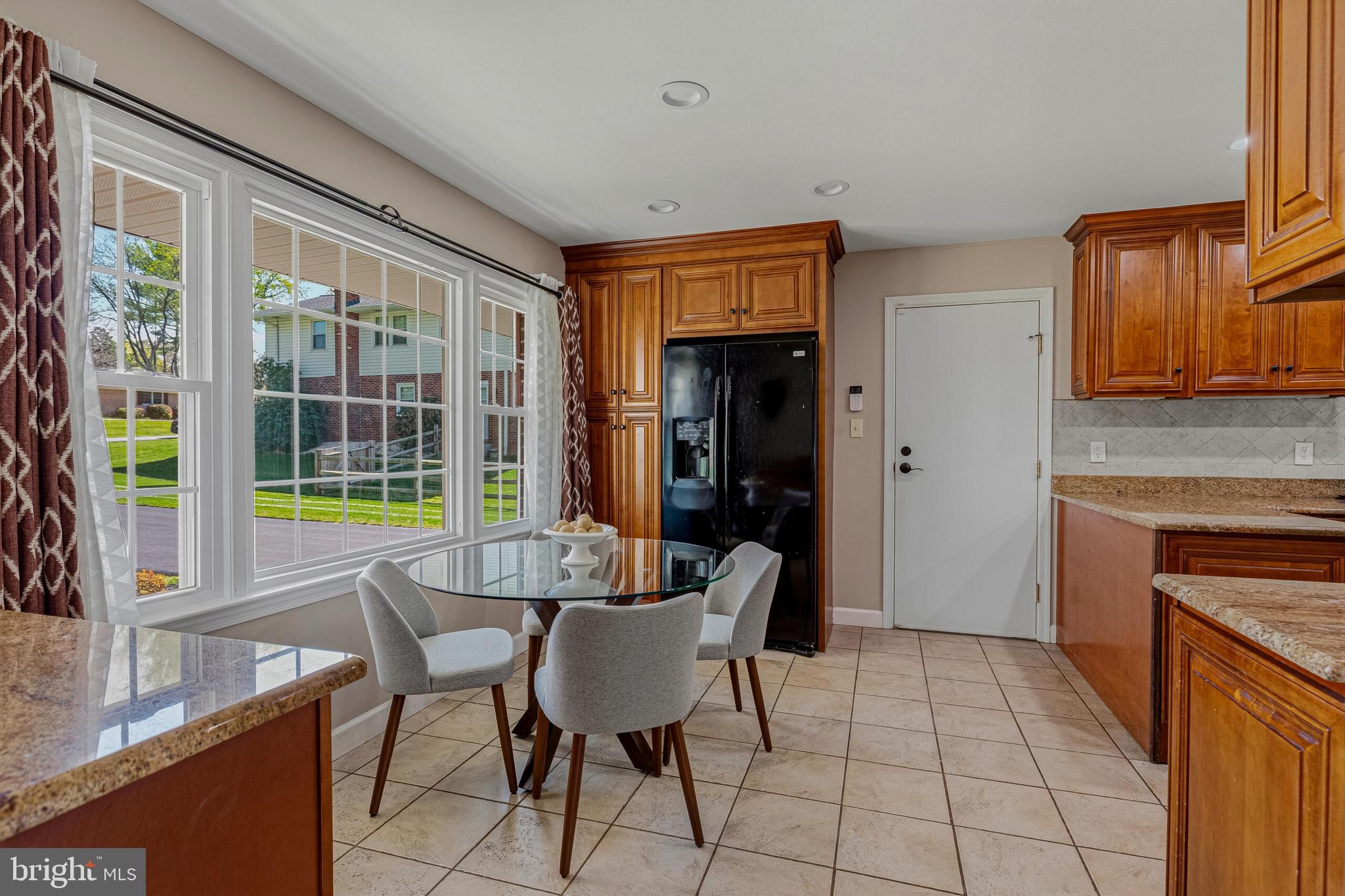 CLARKES LANDING - Residential