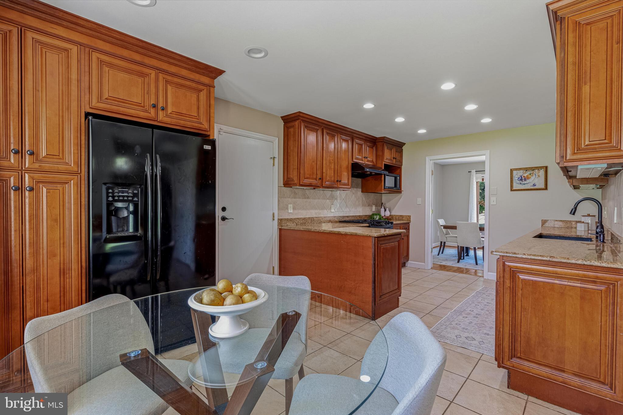 CLARKES LANDING - Residential