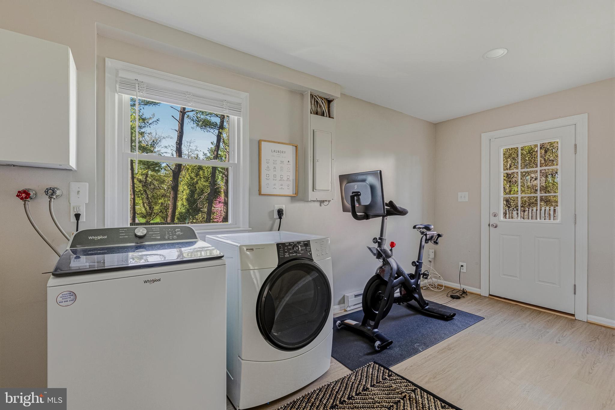 CLARKES LANDING - Residential