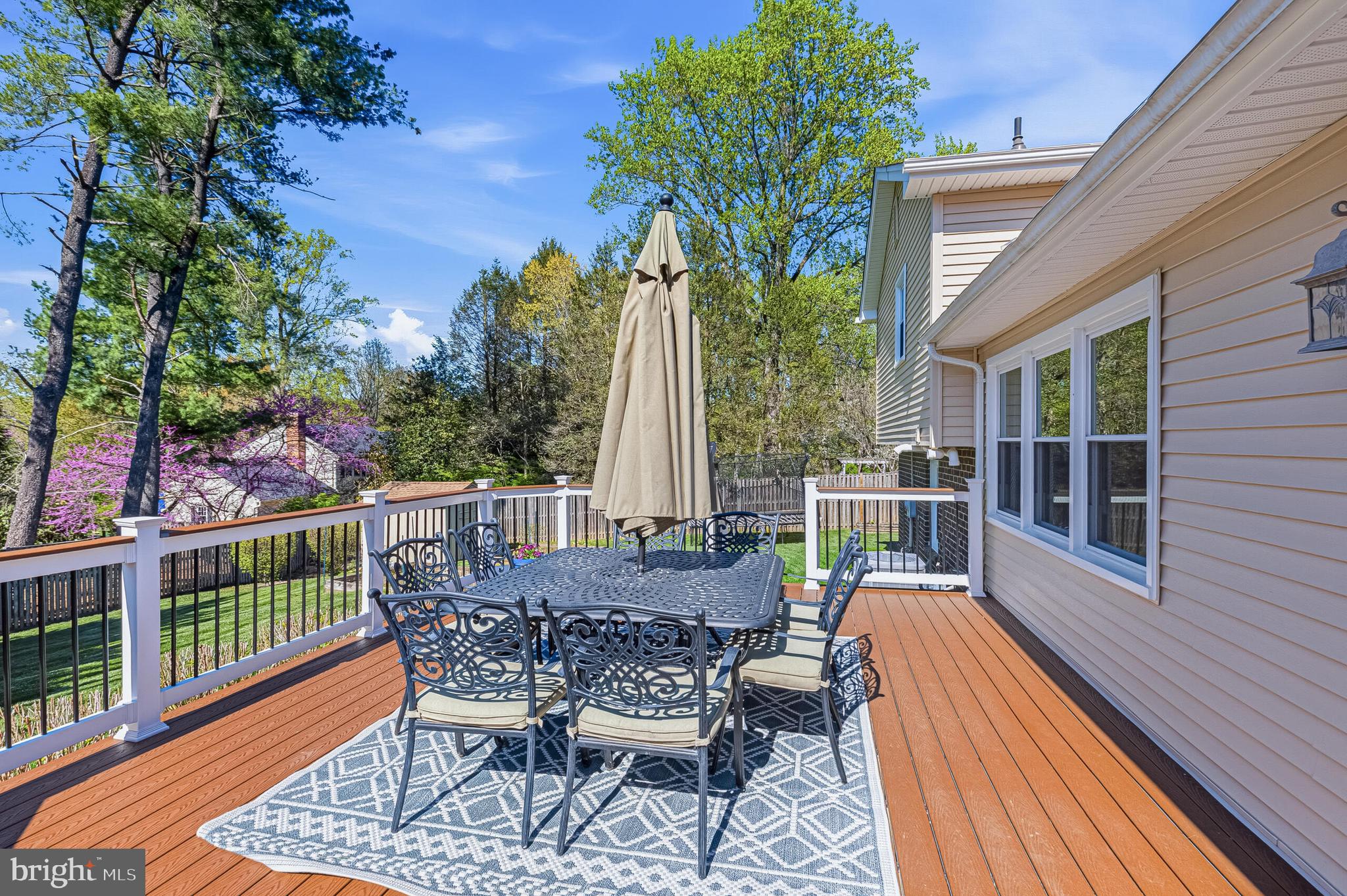 CLARKES LANDING - Residential